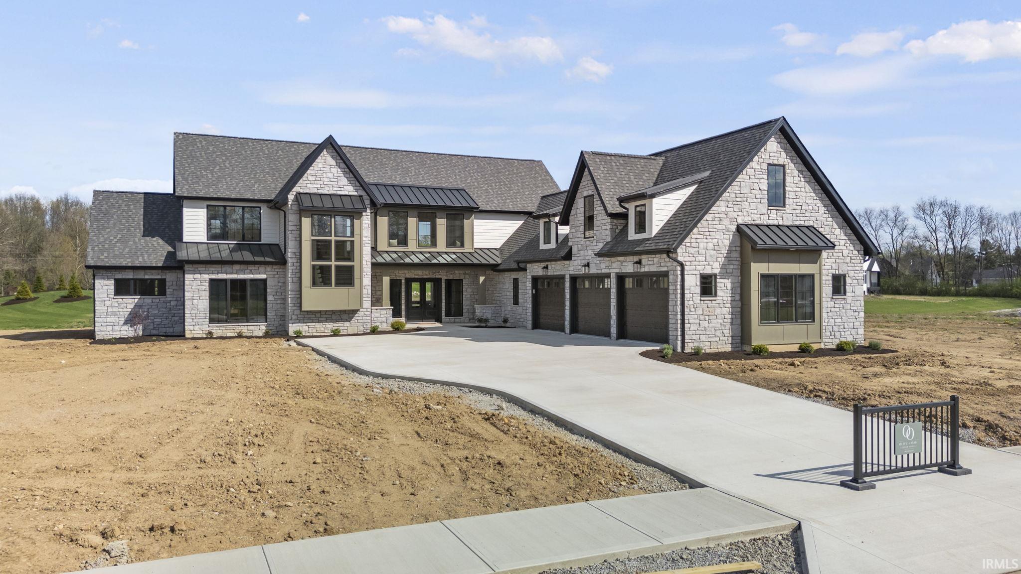 Photo 1 of 594 Contour Cove