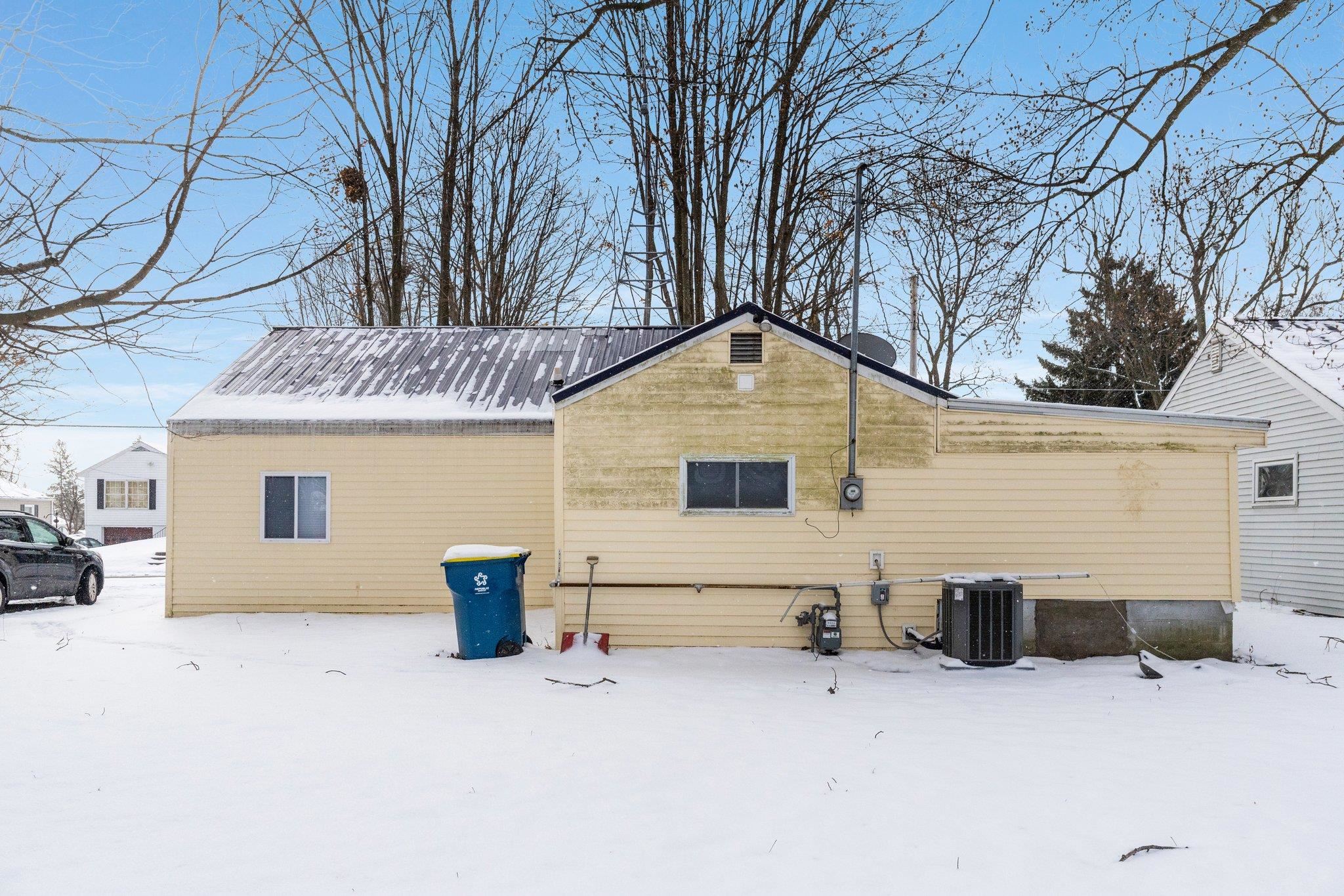 Property Photo 31