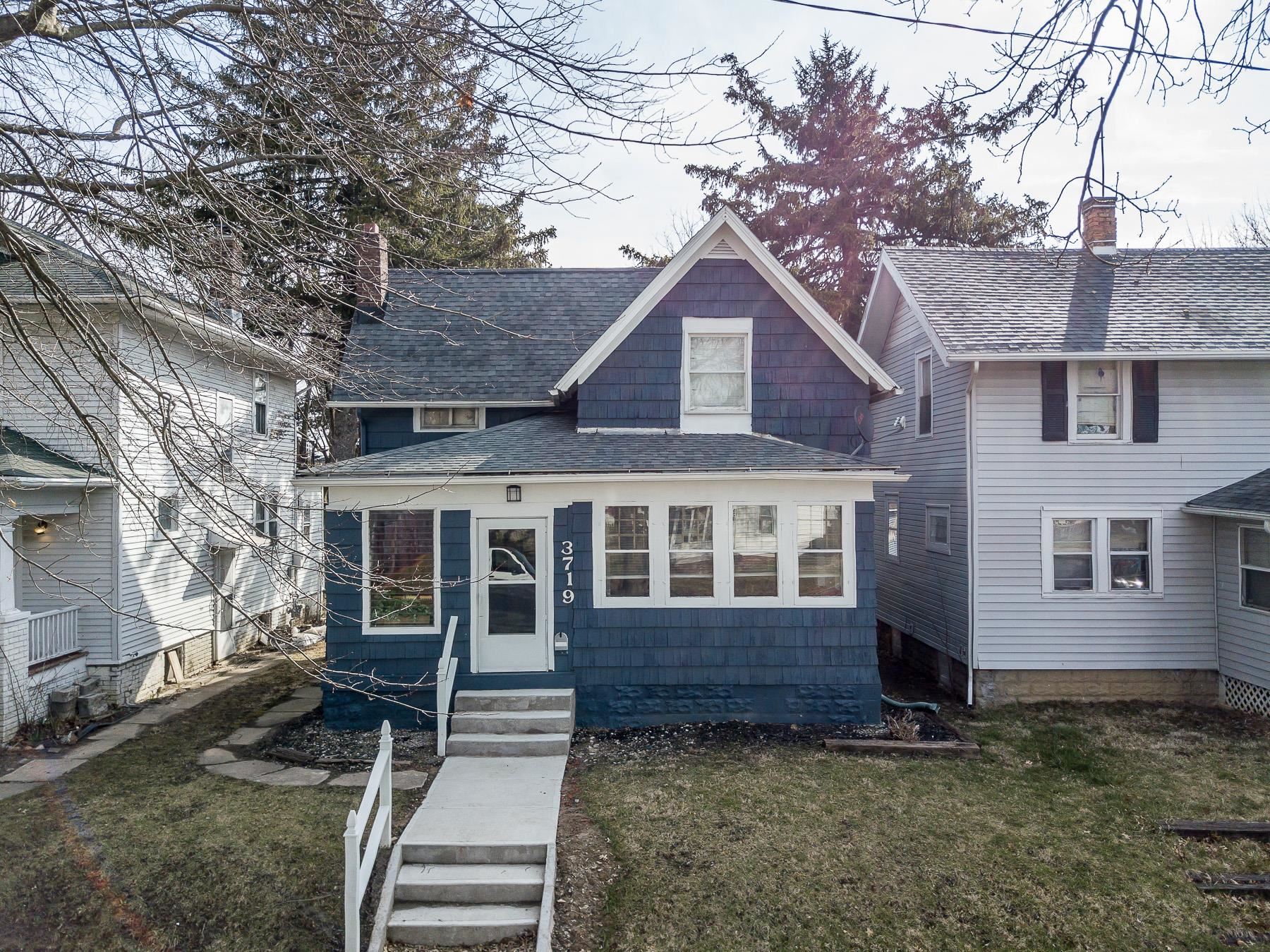 Photo 0 of 3719 Webster Street