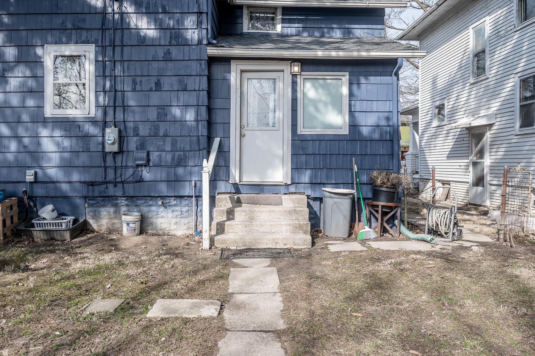 Photo 27 of 3719 Webster Street