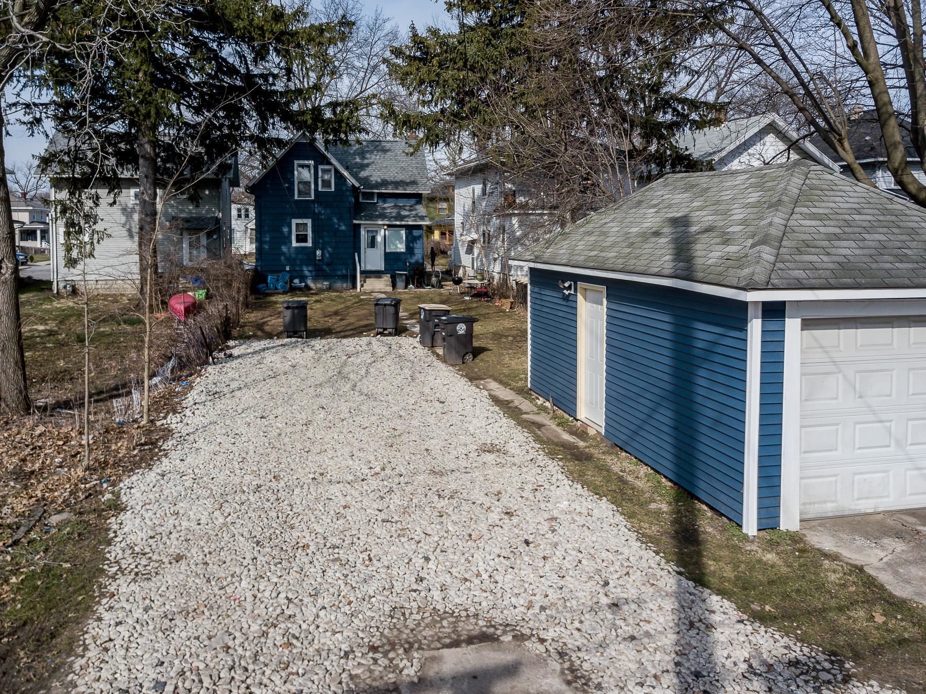 Photo 33 of 3719 Webster Street