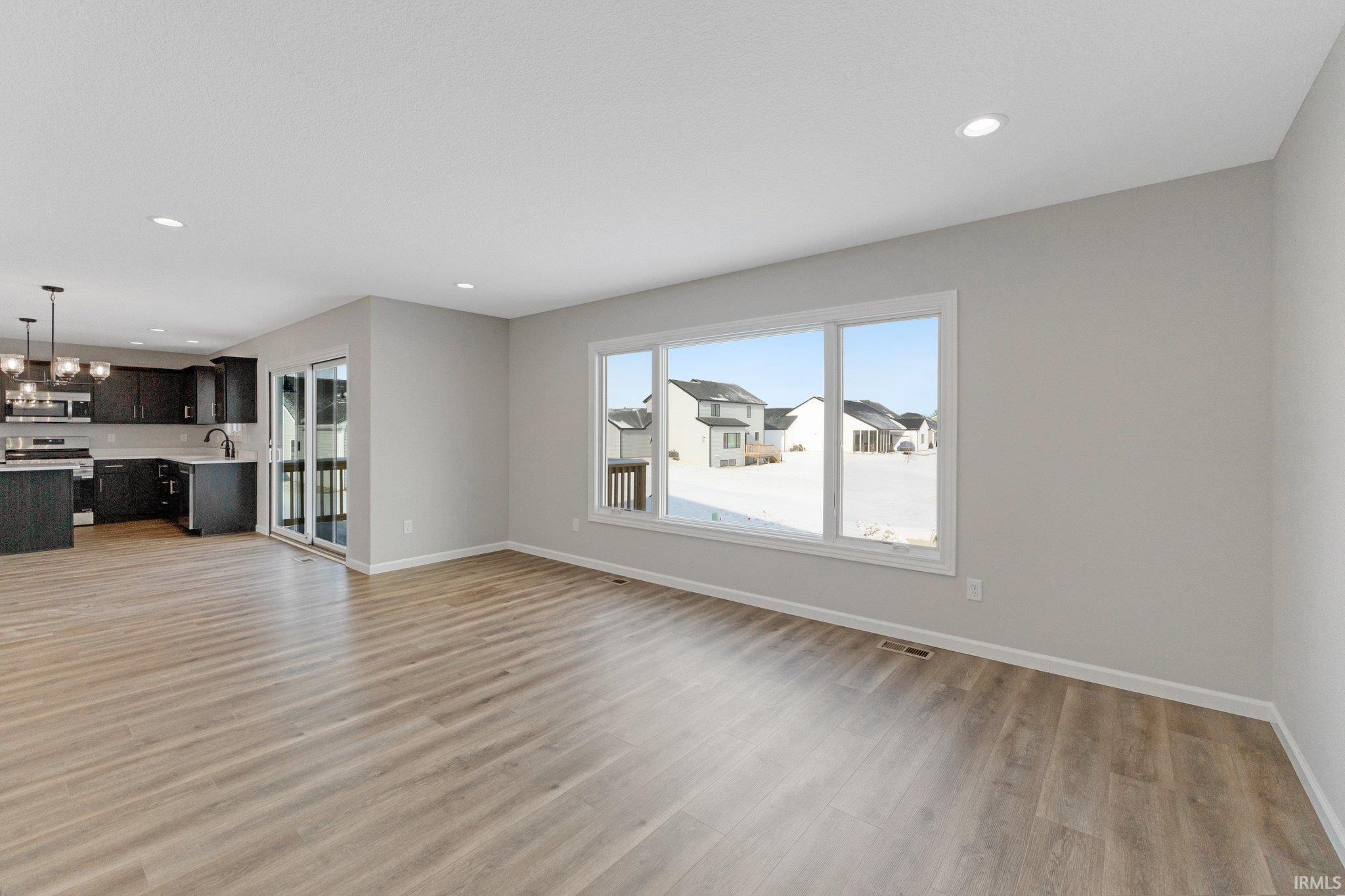 Photo 11 of 551 Persimmon Cove