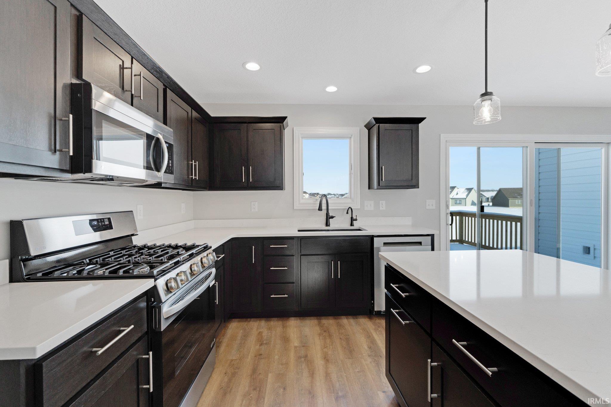 Photo 4 of 551 Persimmon Cove