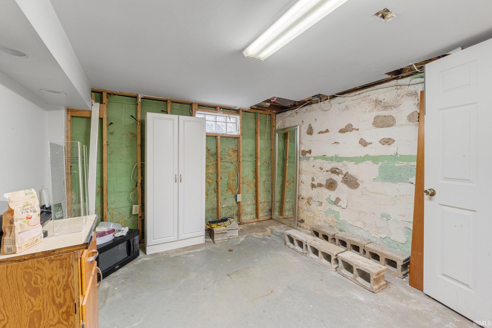 Photo 13 of 308 S Scott Street