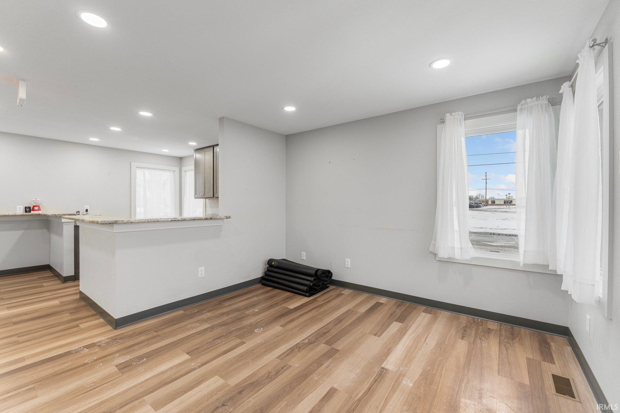 Photo 26 of 308 S Scott Street