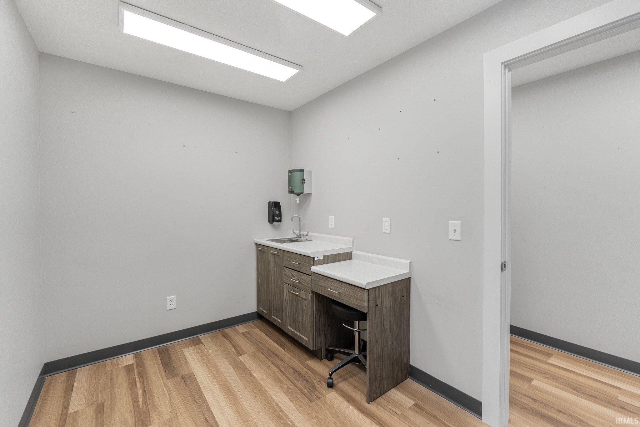 Photo 3 of 308 S Scott Street