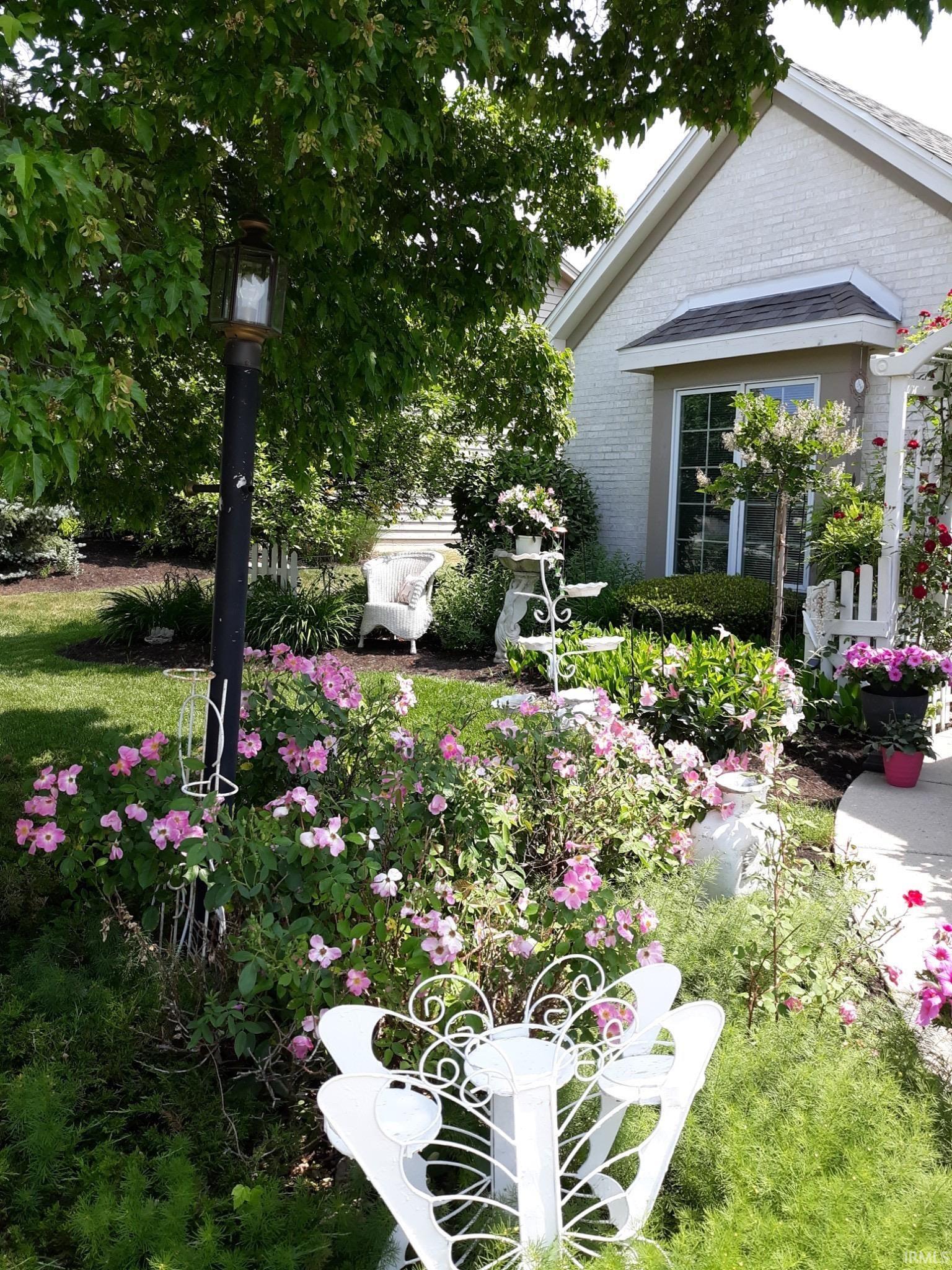 Photo 1 of 1431 Shingle Oak Pointe