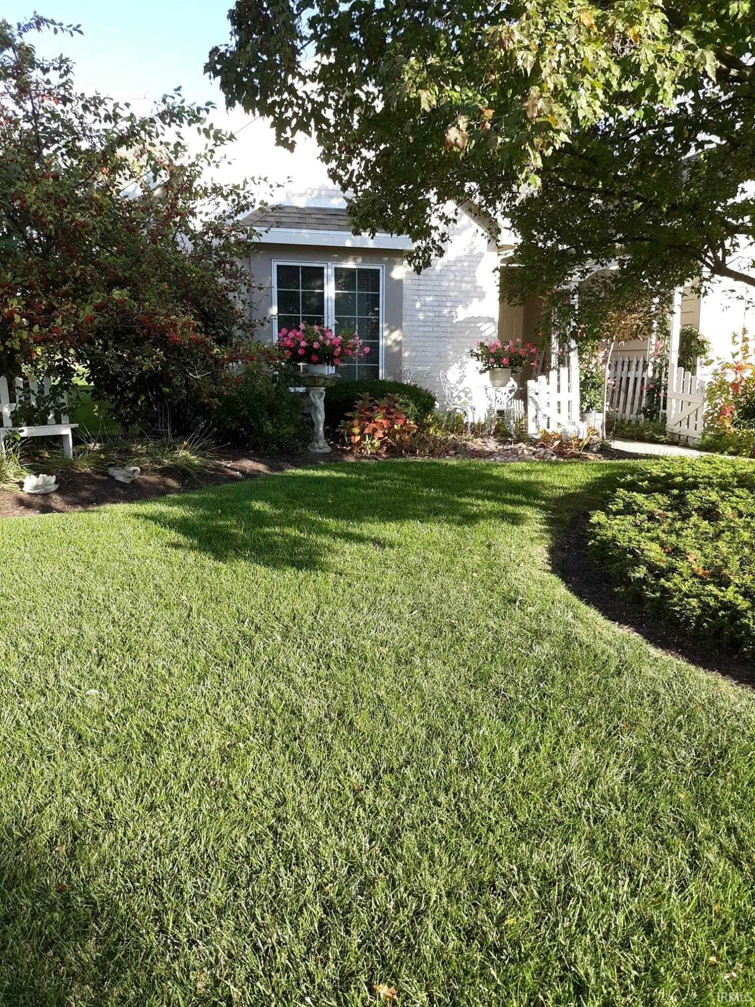Photo 2 of 1431 Shingle Oak Pointe