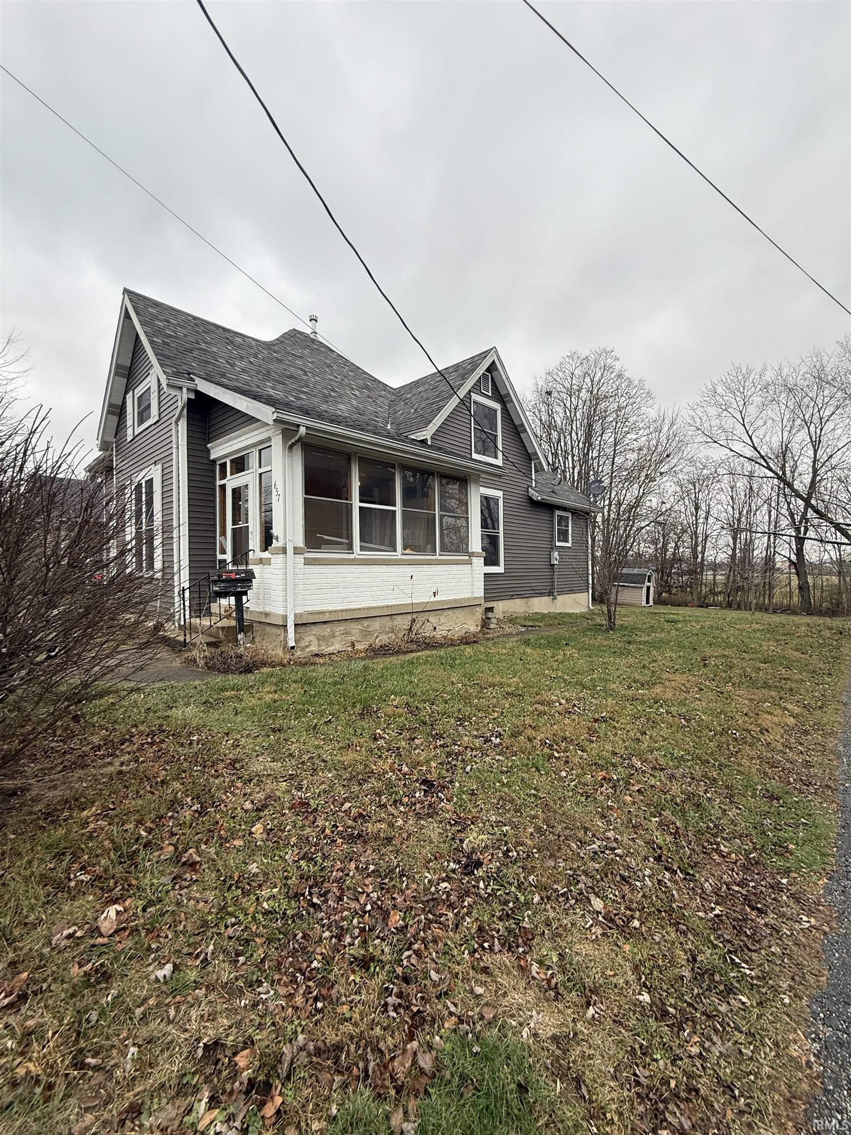 Homes for sale in Frankfort, IN | 657 Burlington Ave, Frankfort, IN 46041 | MLS# 202501840