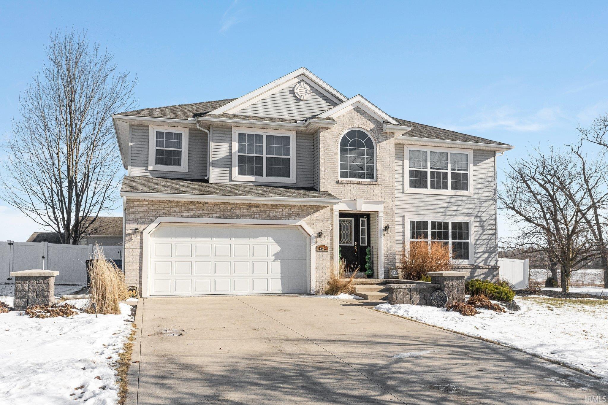 383 S Eagle Glen Trail