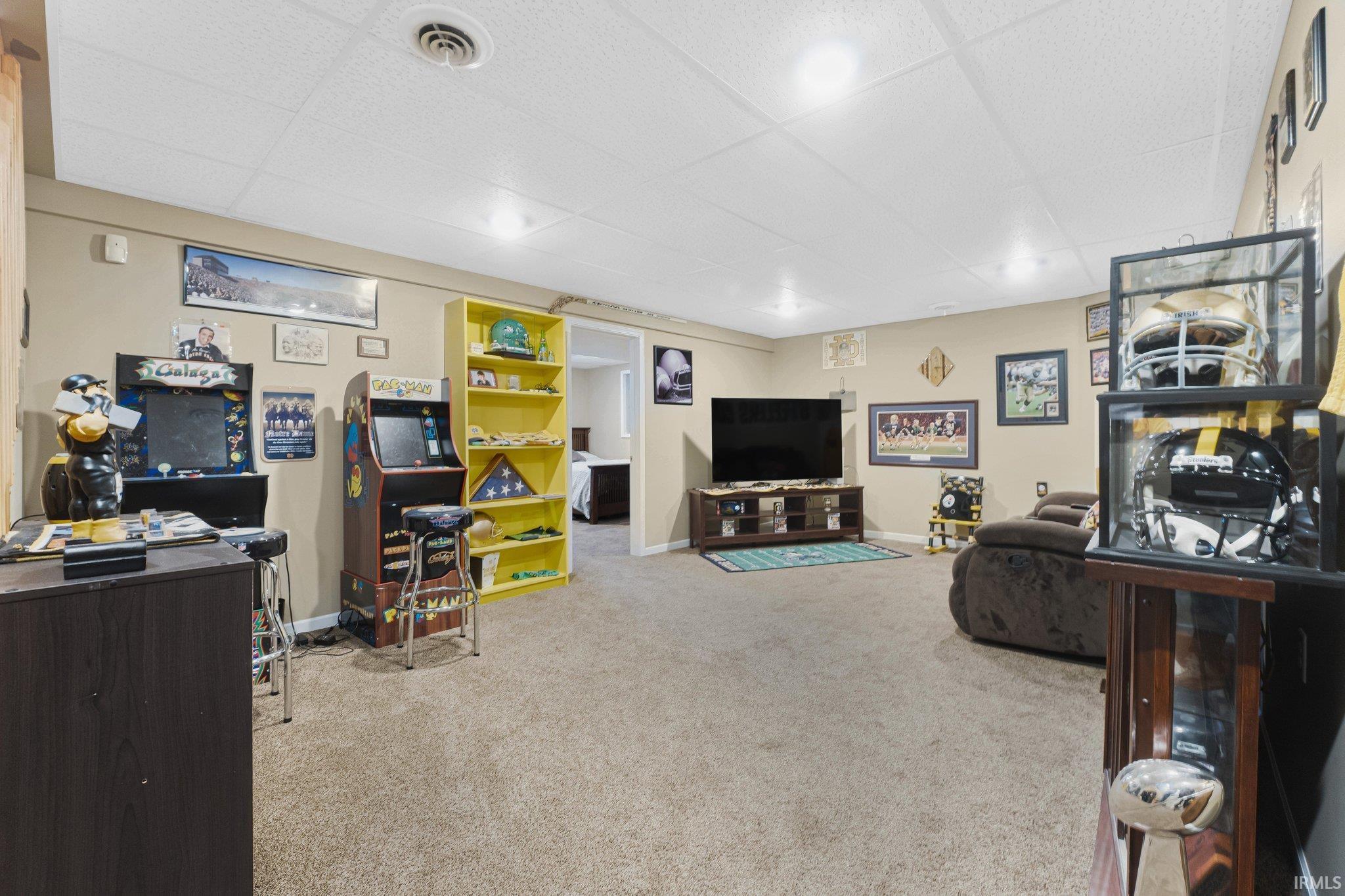 383 S Eagle Glen Trail