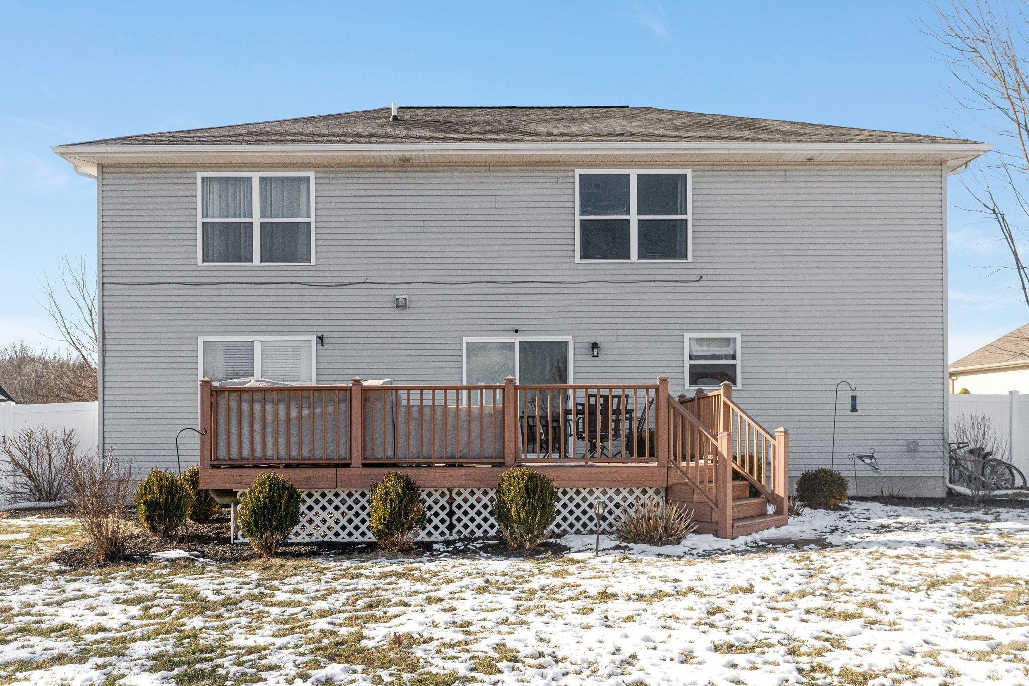 383 S Eagle Glen Trail