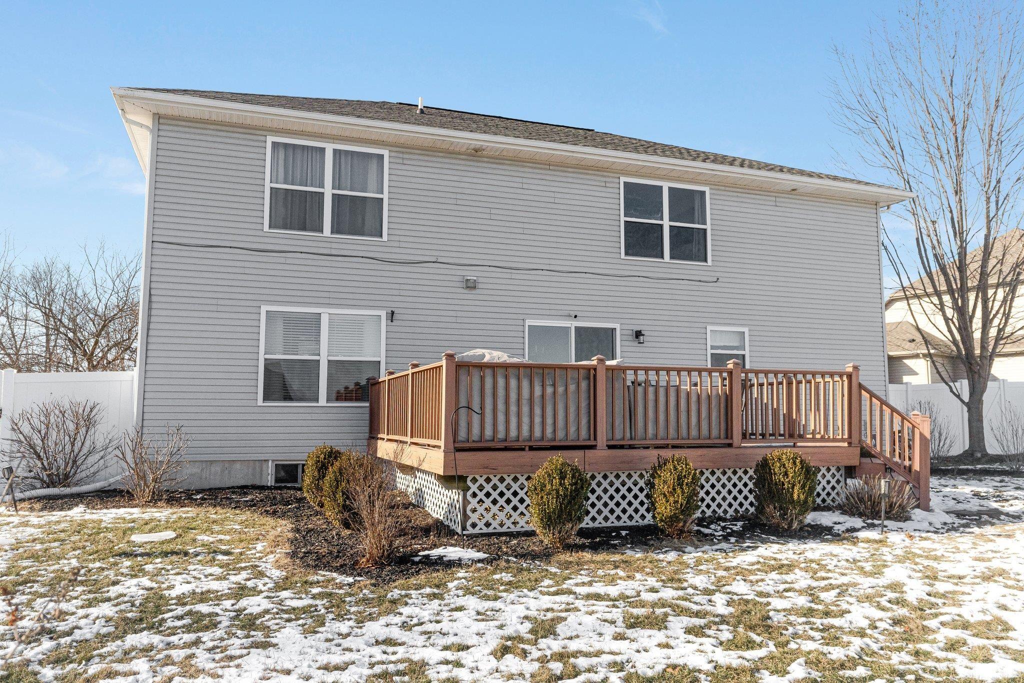 383 S Eagle Glen Trail
