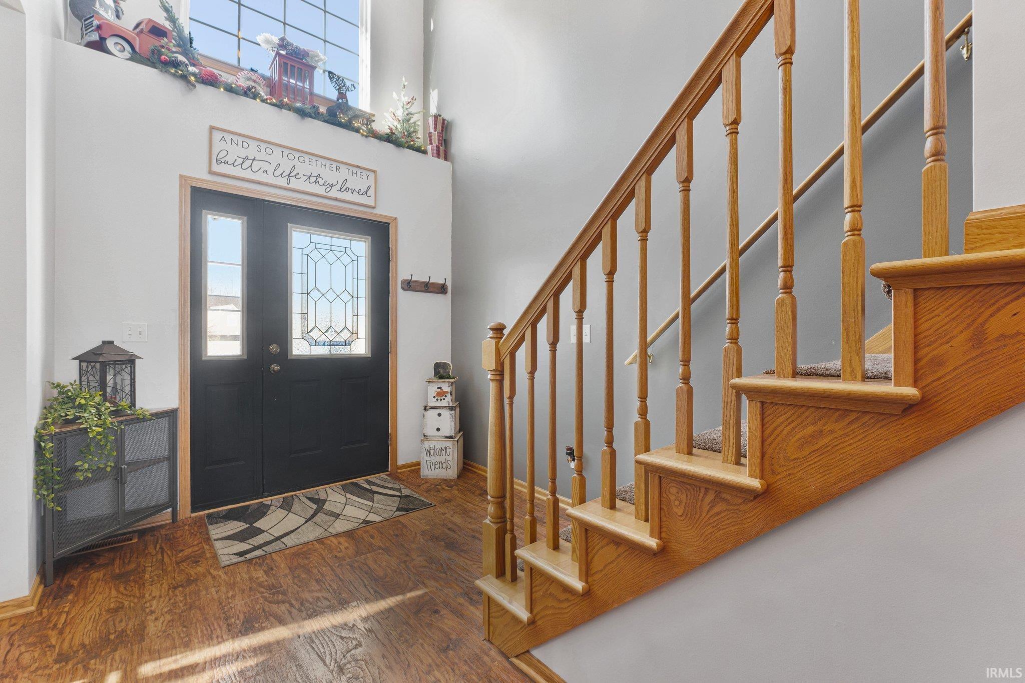 383 S Eagle Glen Trail