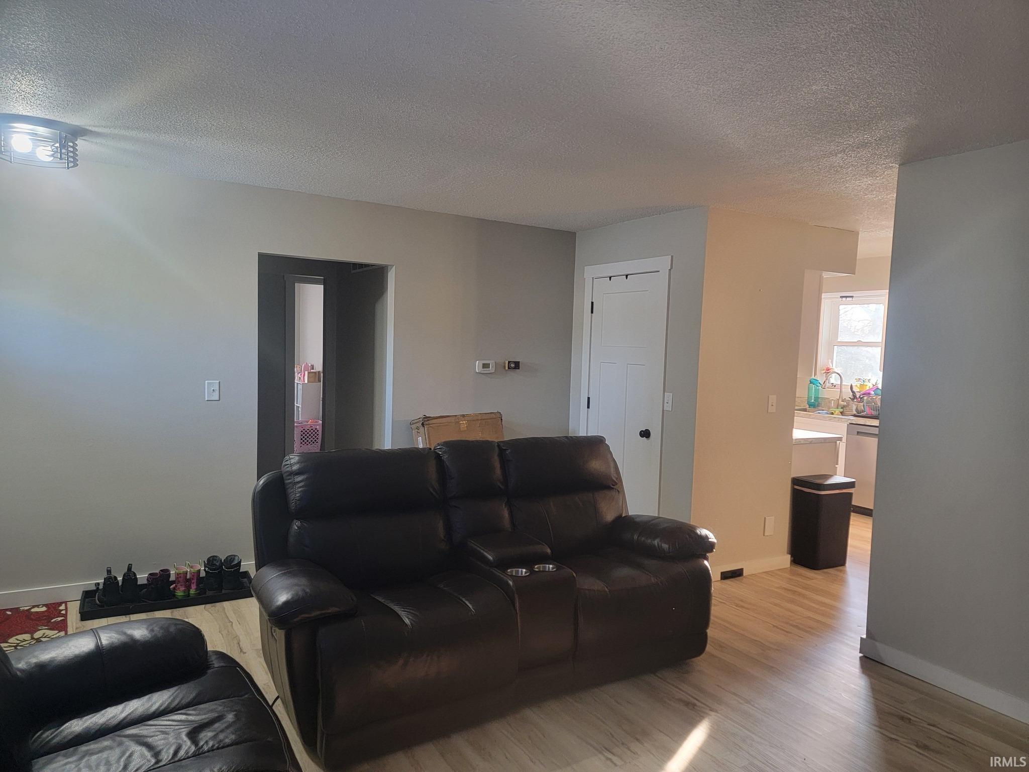 Photo 4 of 18098 Sunny Lane