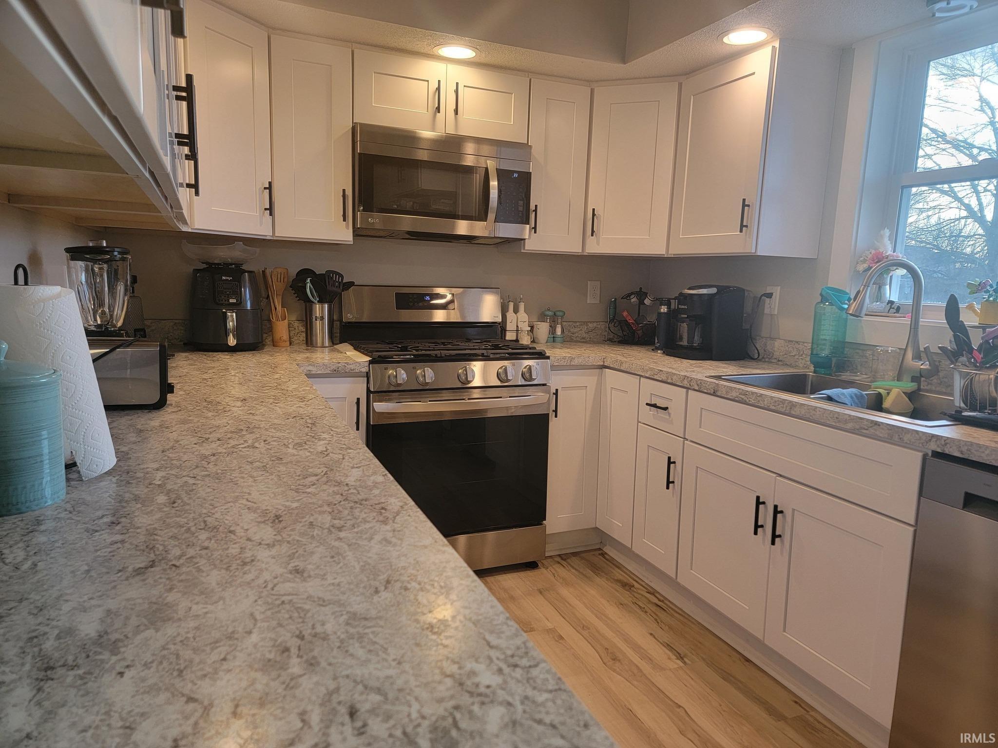 Photo 9 of 18098 Sunny Lane