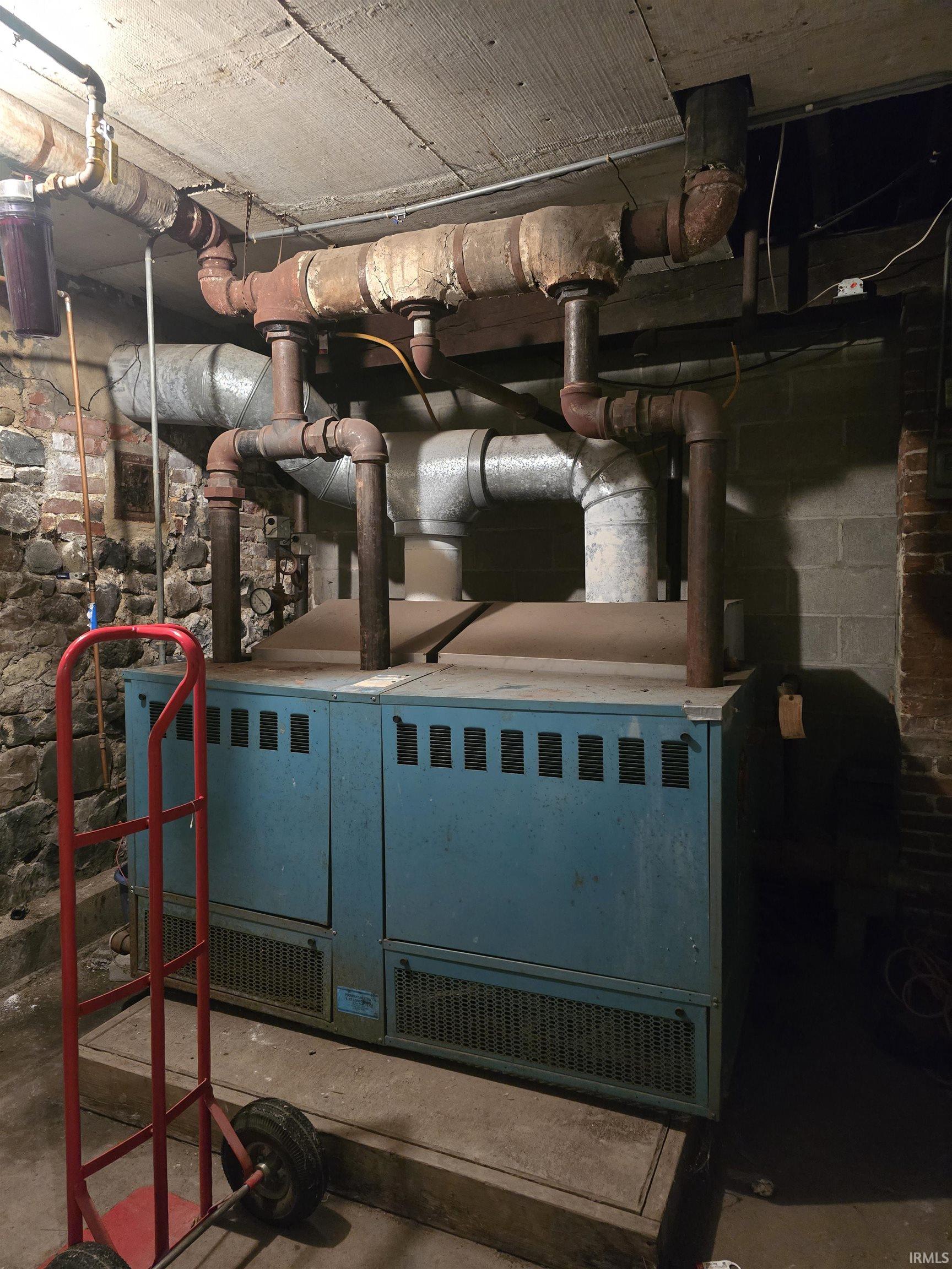 Photo 26 of 321 E Mitchell Street