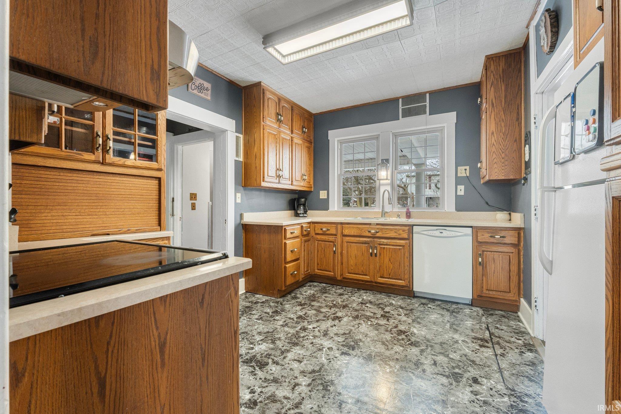 Photo 13 of 210 N Calhoun Street