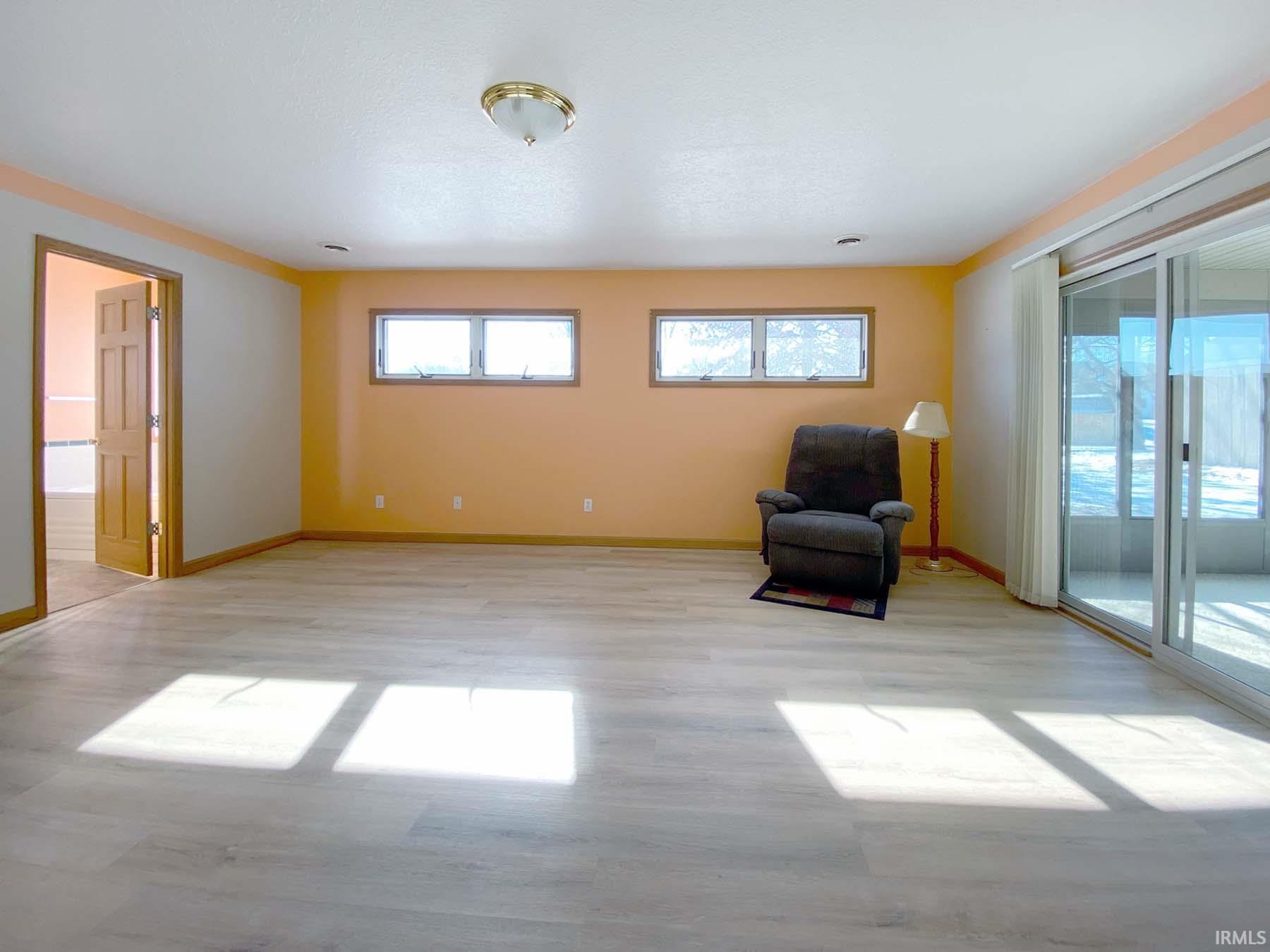 865 W Dogwood Drive