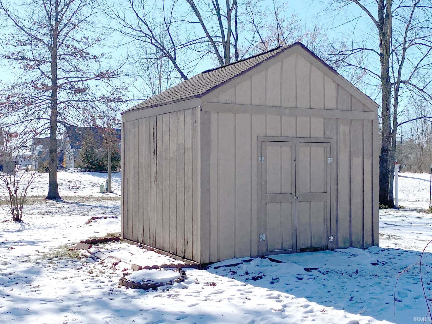 865 W Dogwood Drive