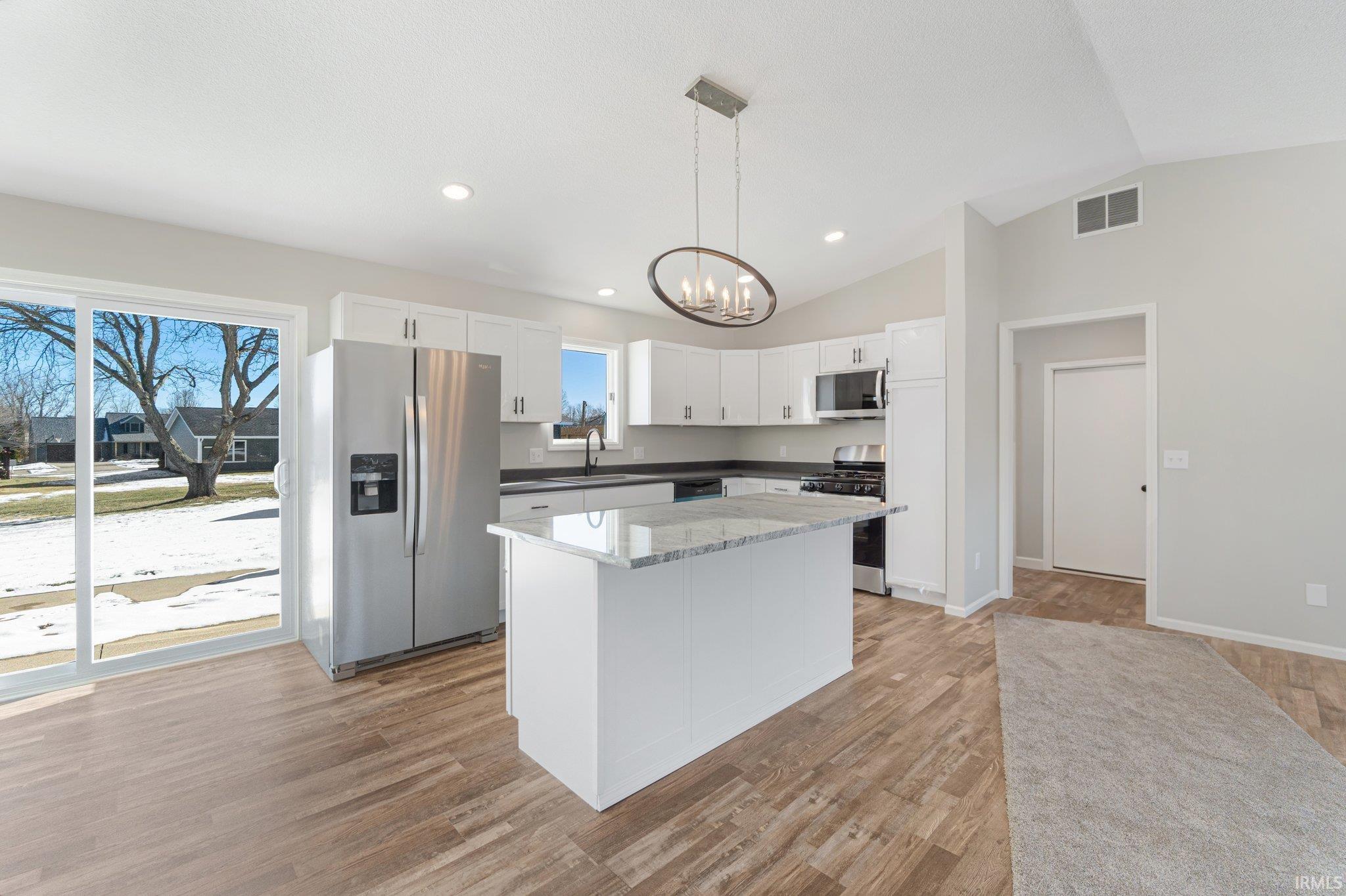 Photo 10 of 544 Timberlane Drive