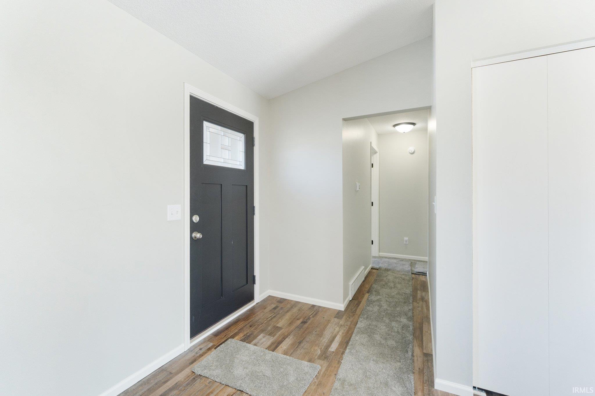 Photo 3 of 544 Timberlane Drive
