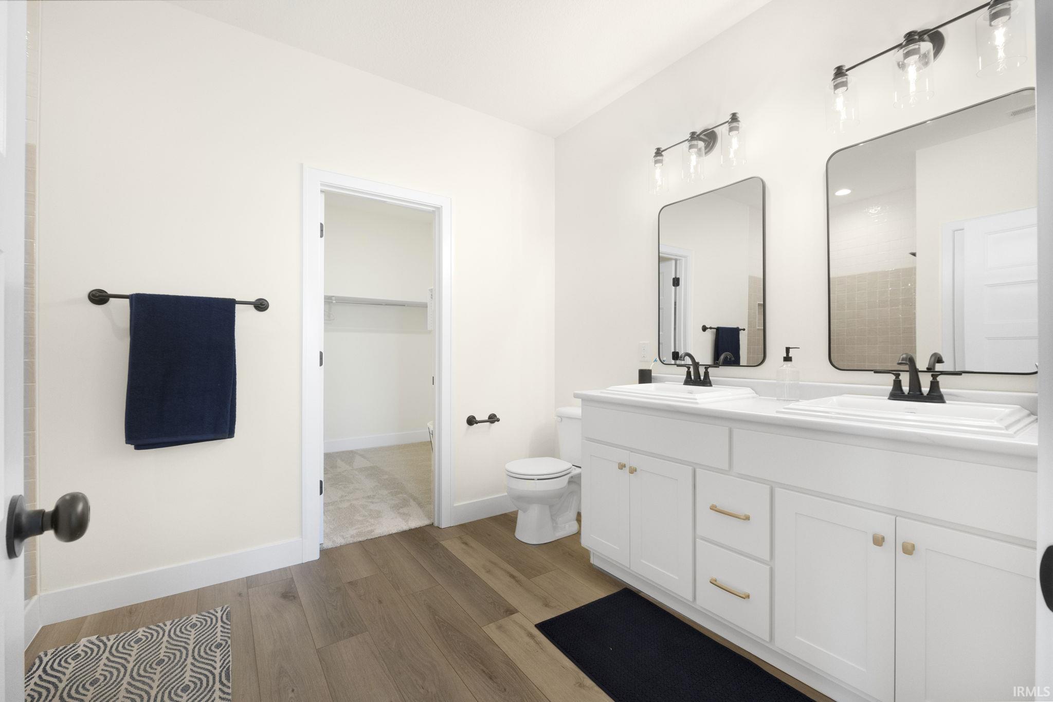 Photo 28 of 4725 Silverstone Passage