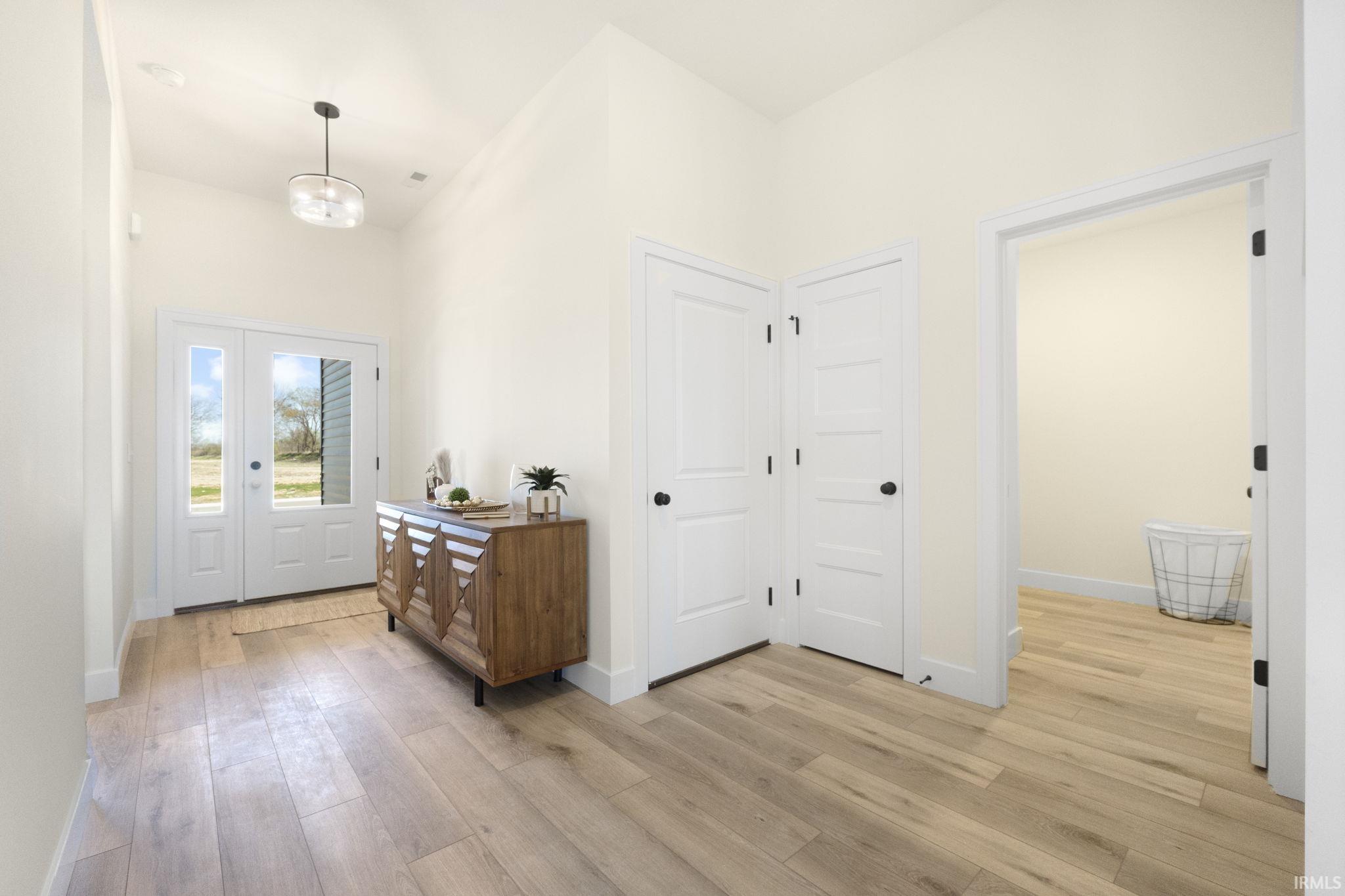 Photo 5 of 4725 Silverstone Passage