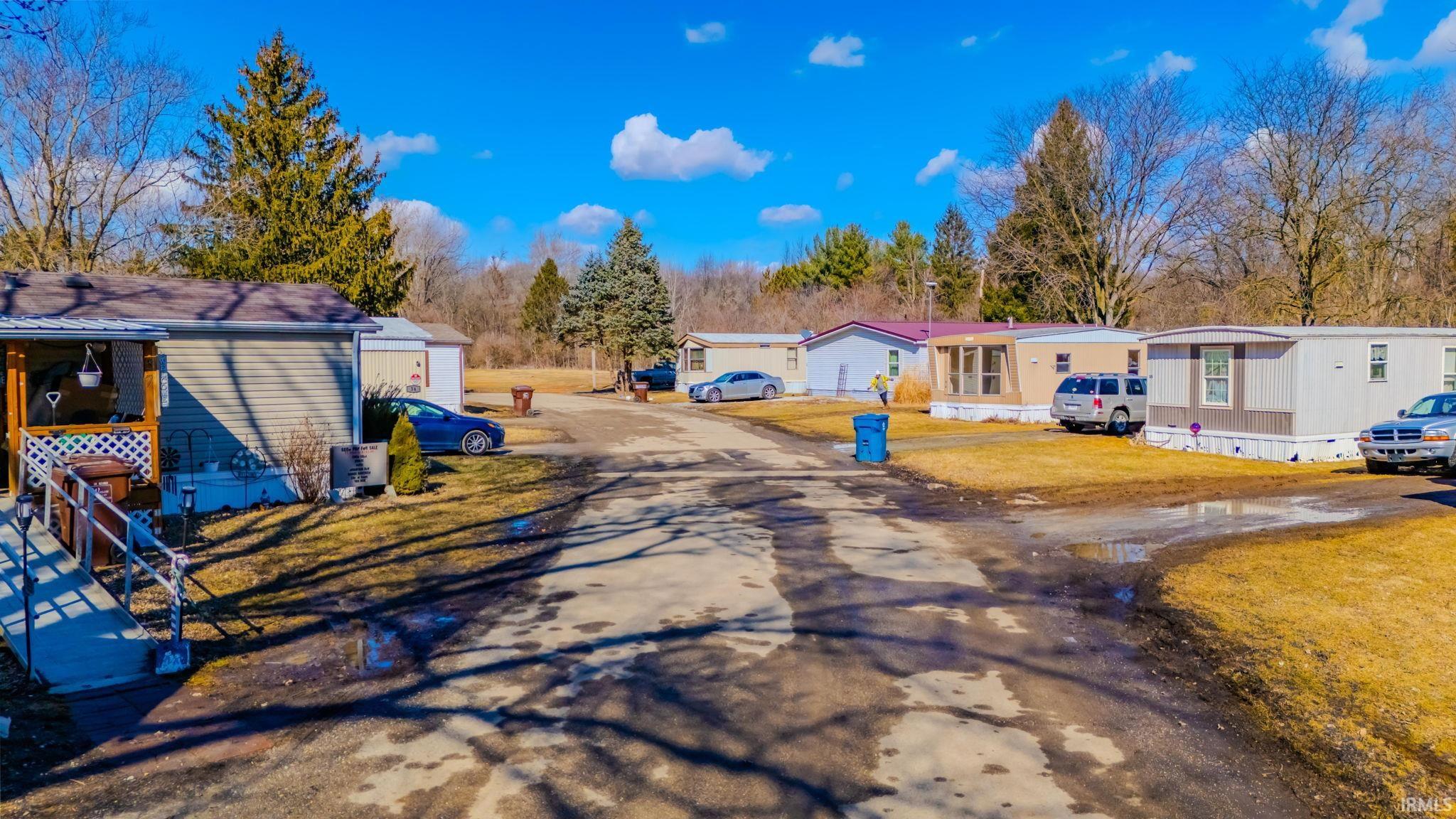 Photo 9 of 5866 W 200 S