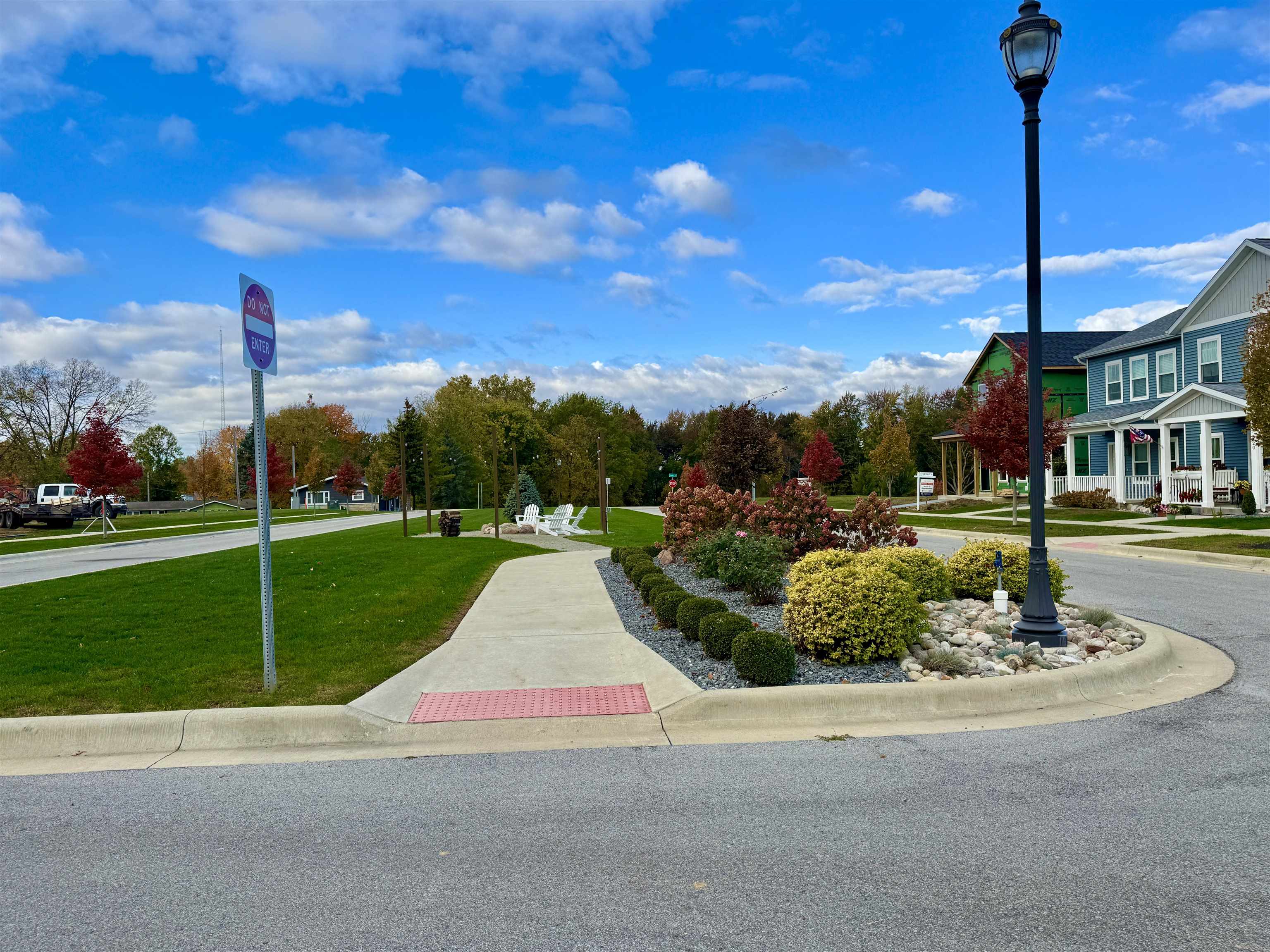 Photo 25 of 580 W Main Street