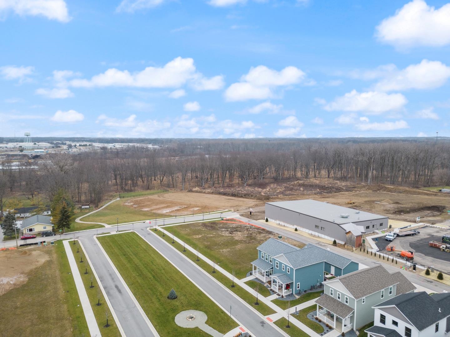 Homes for sale in Warsaw, IN | 580 W Main St, Warsaw, IN 46580 | MLS# 202502976