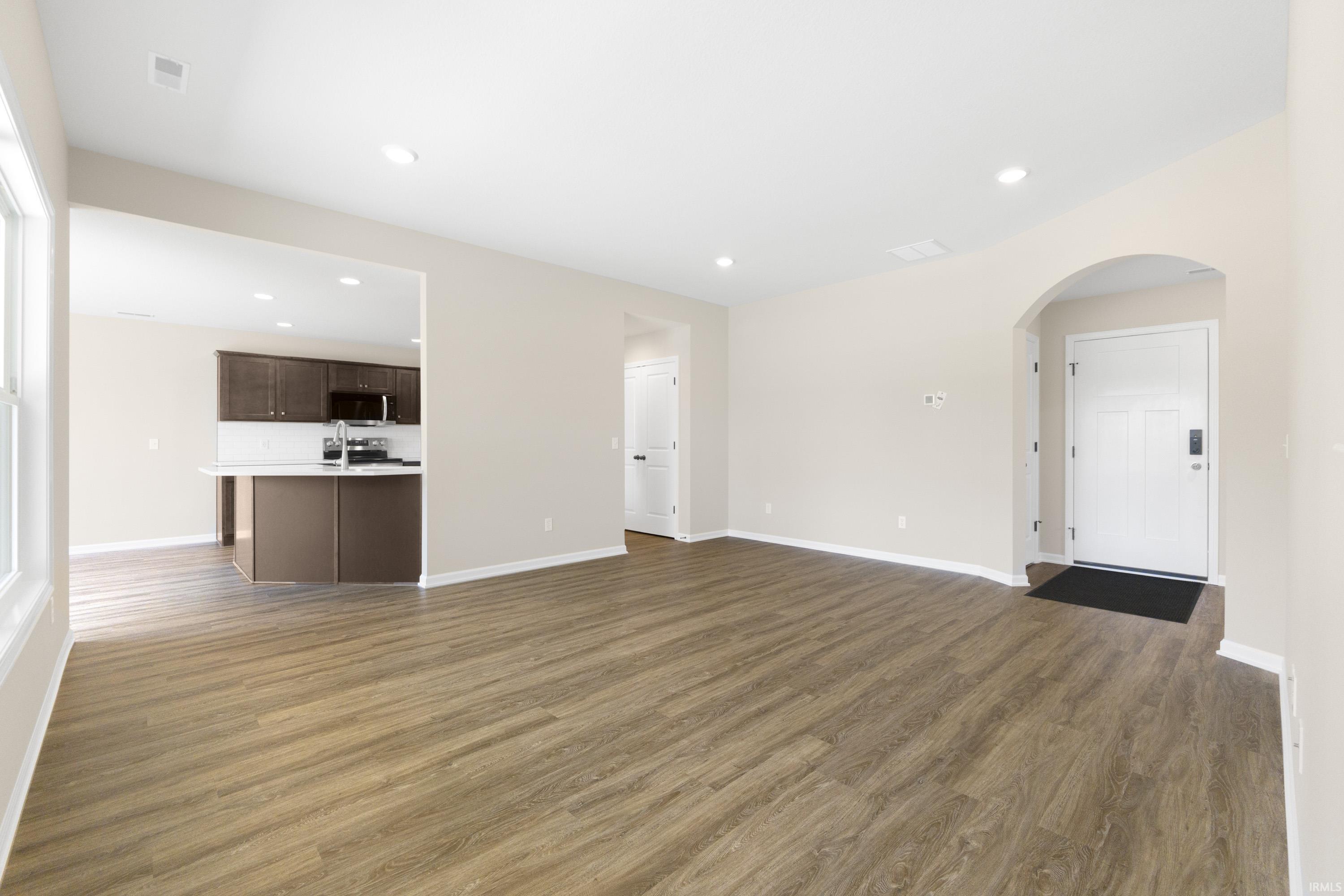 Photo 11 of 8446 Kenny Court