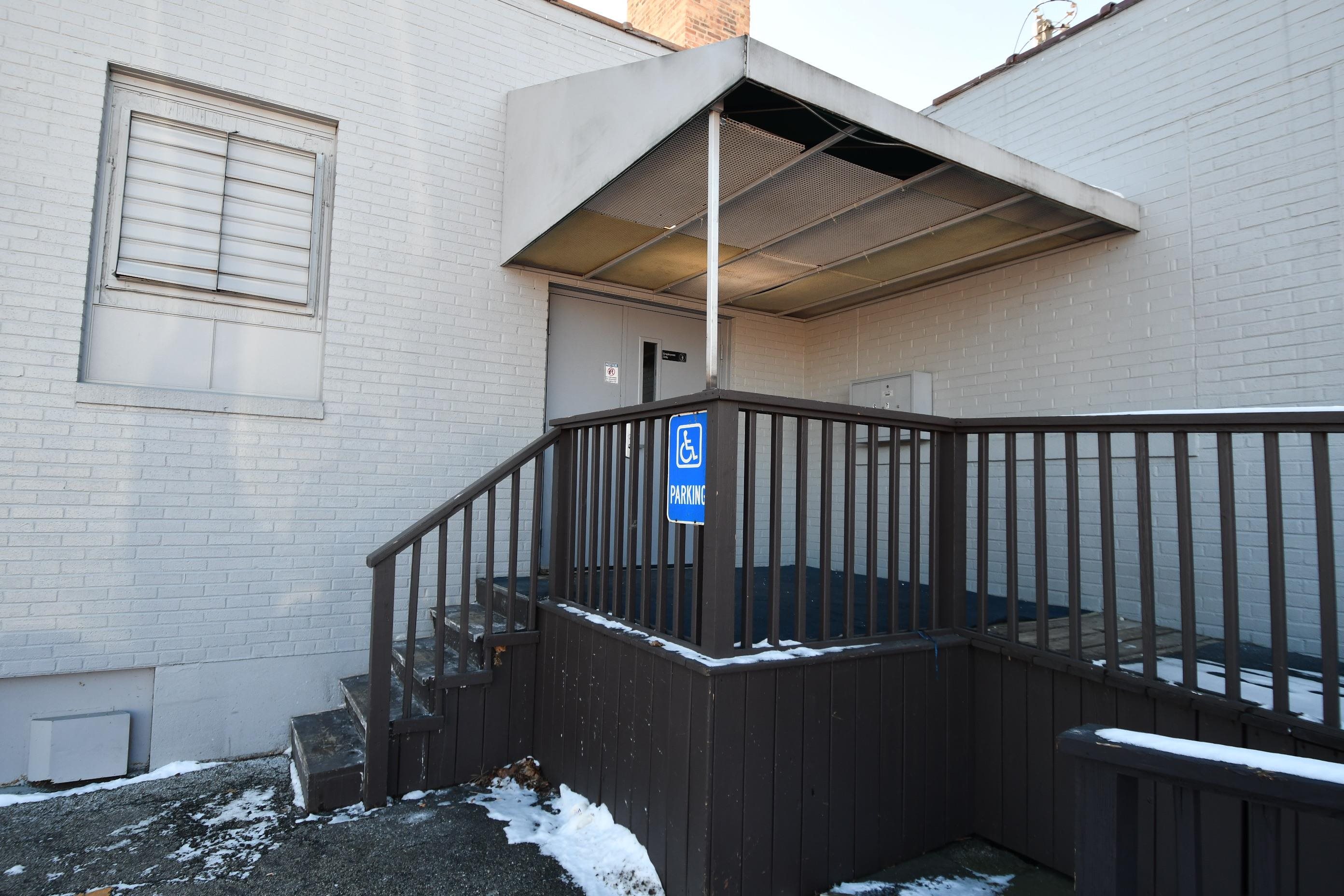 Photo 7 of 112 E Lexington Avenue