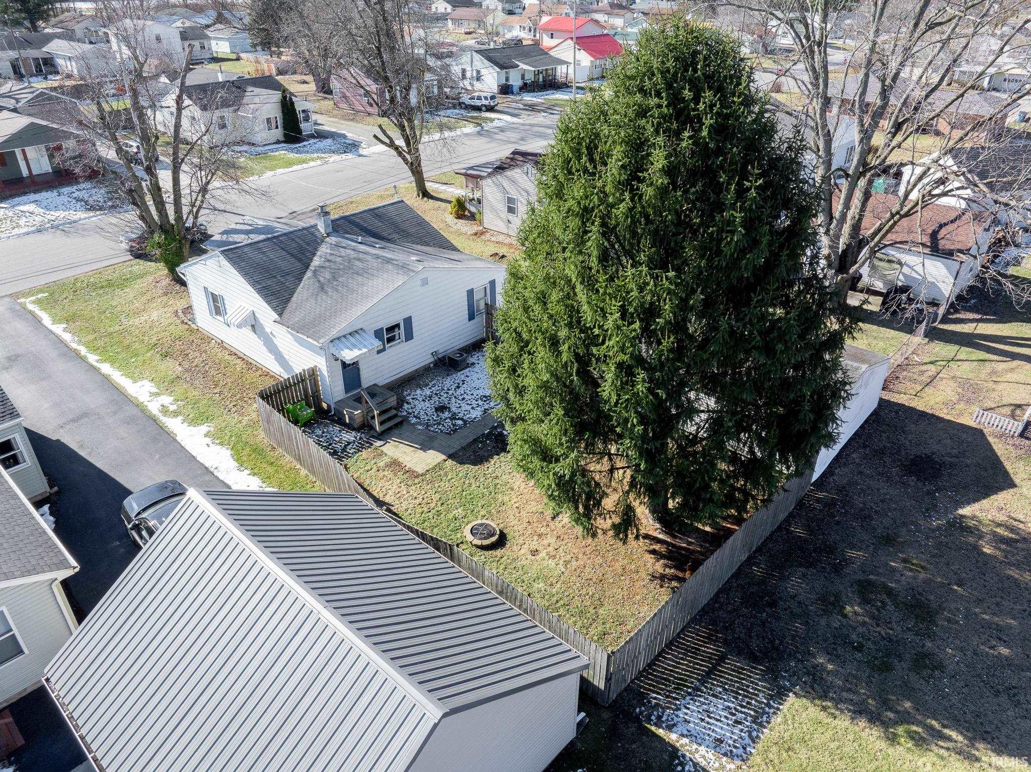 Photo 4 of 620 Linlawn Drive