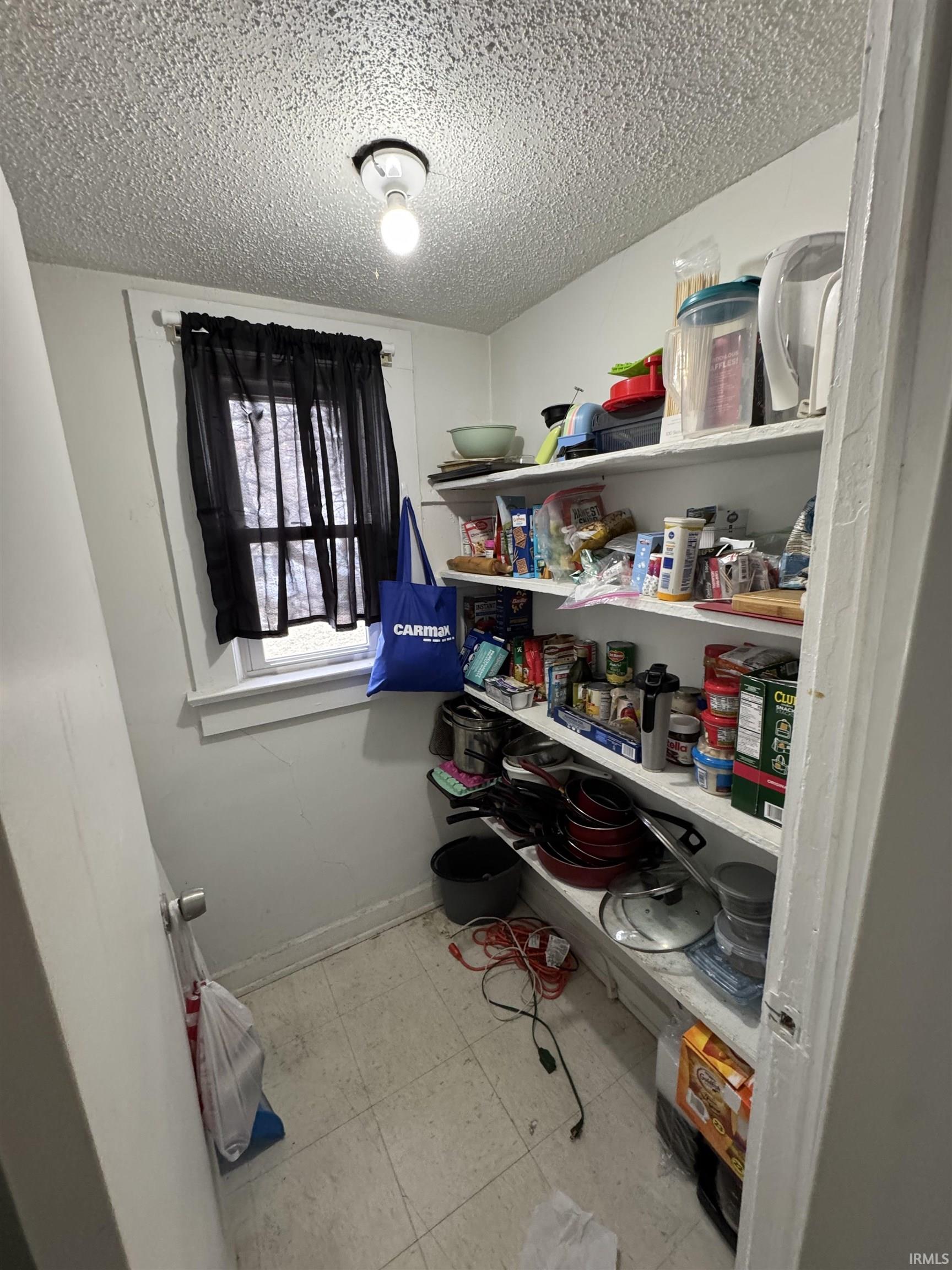Photo 5 of 1413 Oneida Street