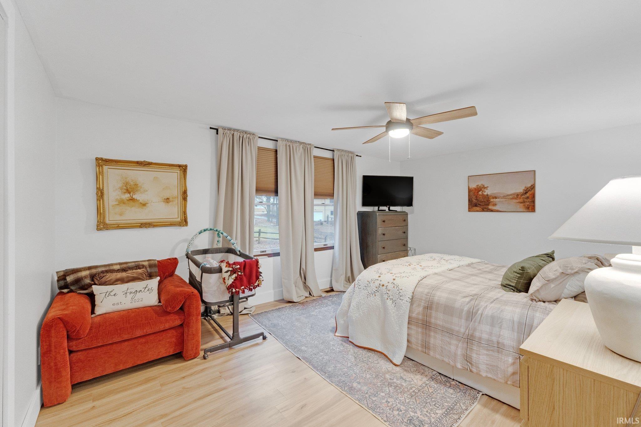 2042 S Maple Run