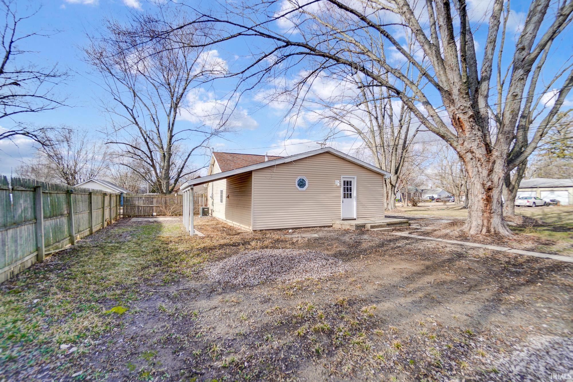 1701 Cottage Avenue