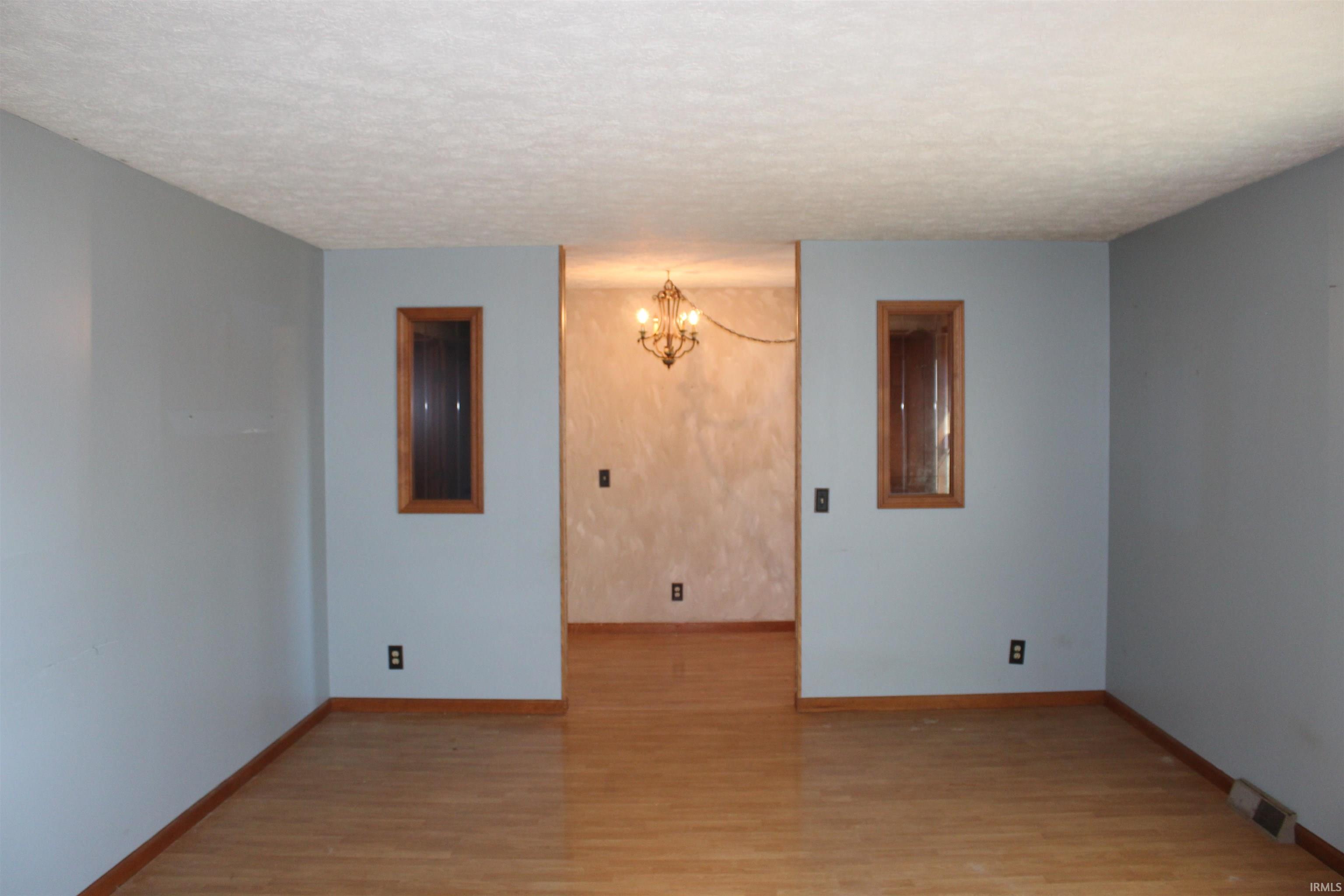 Photo 10 of 880 W Mashie Court