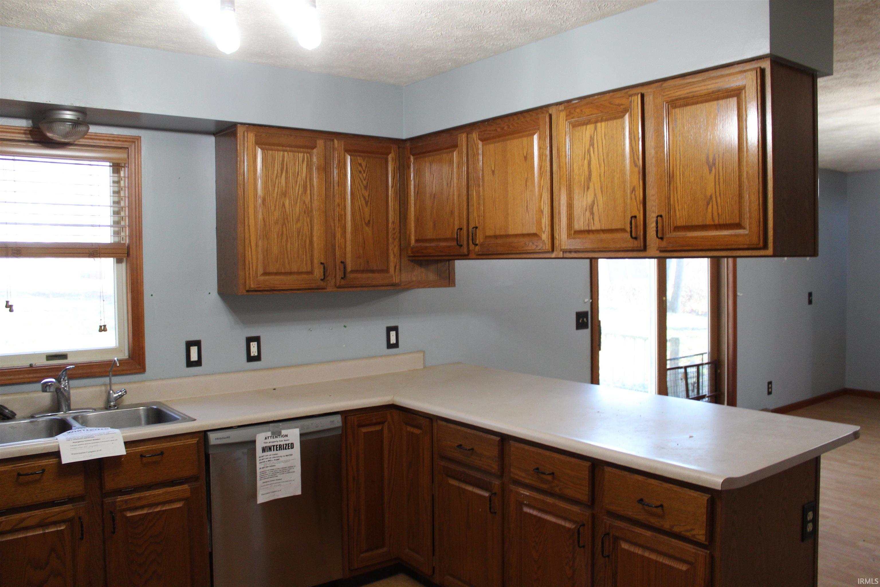 Photo 13 of 880 W Mashie Court