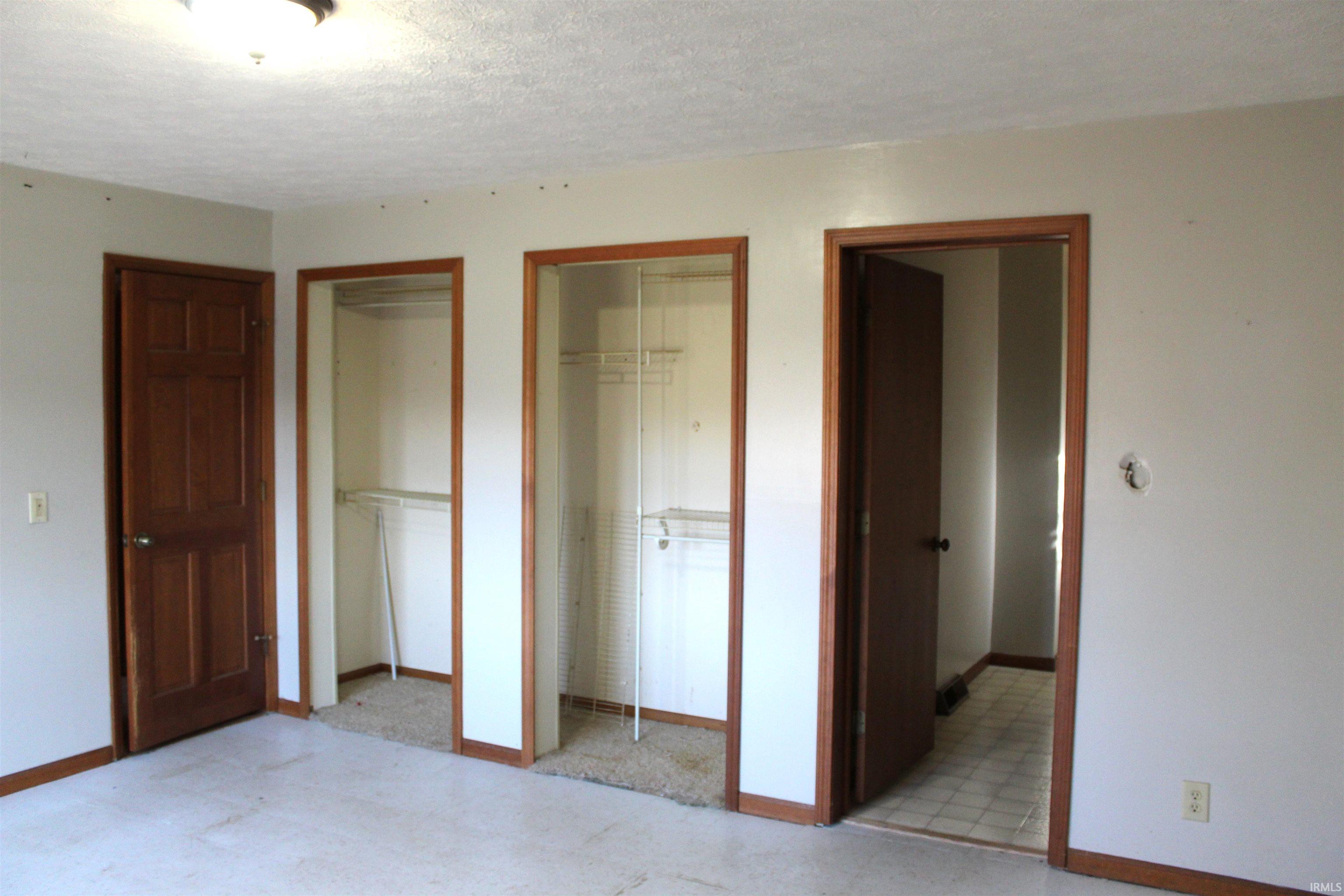Photo 17 of 880 W Mashie Court