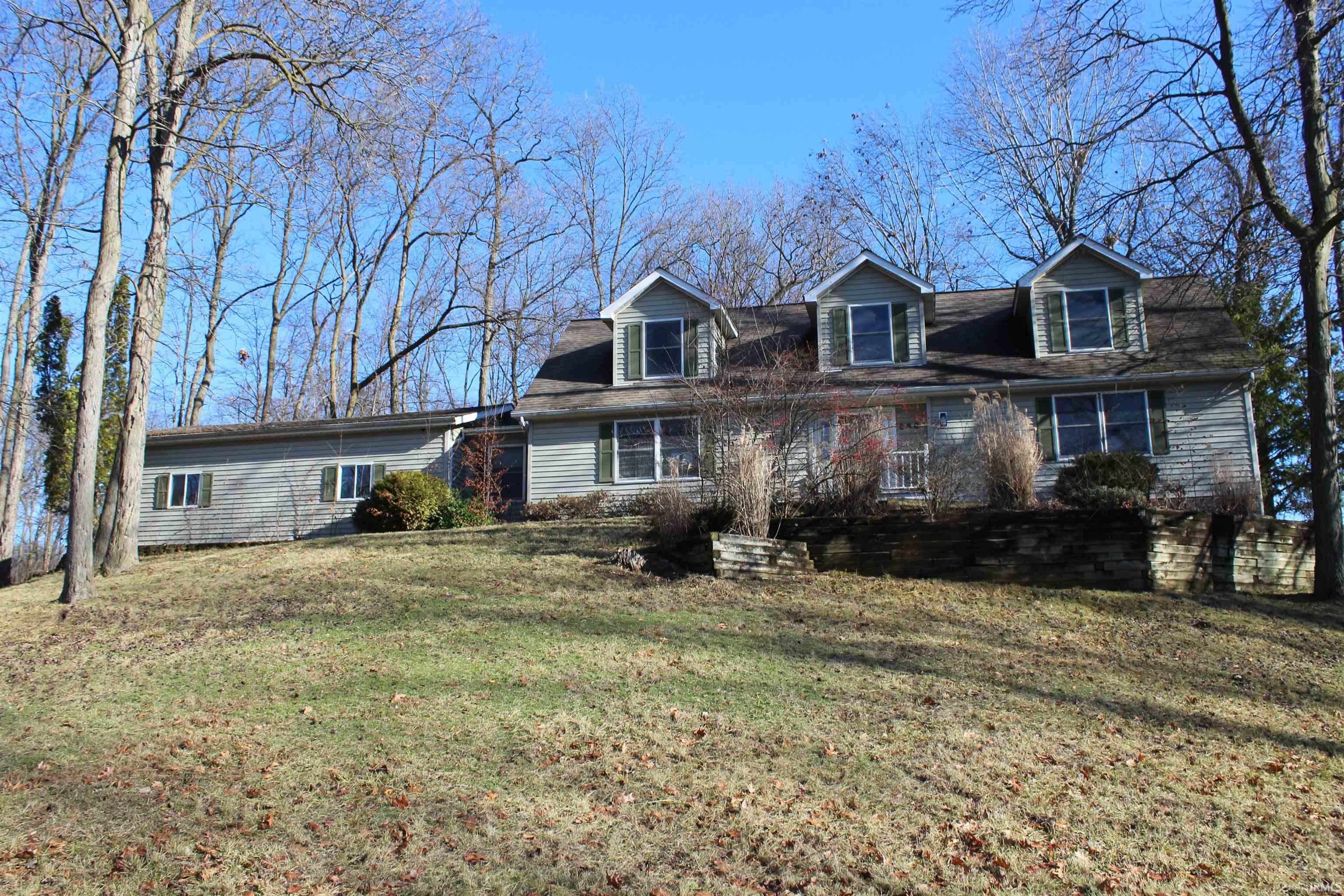 Photo 2 of 880 W Mashie Court