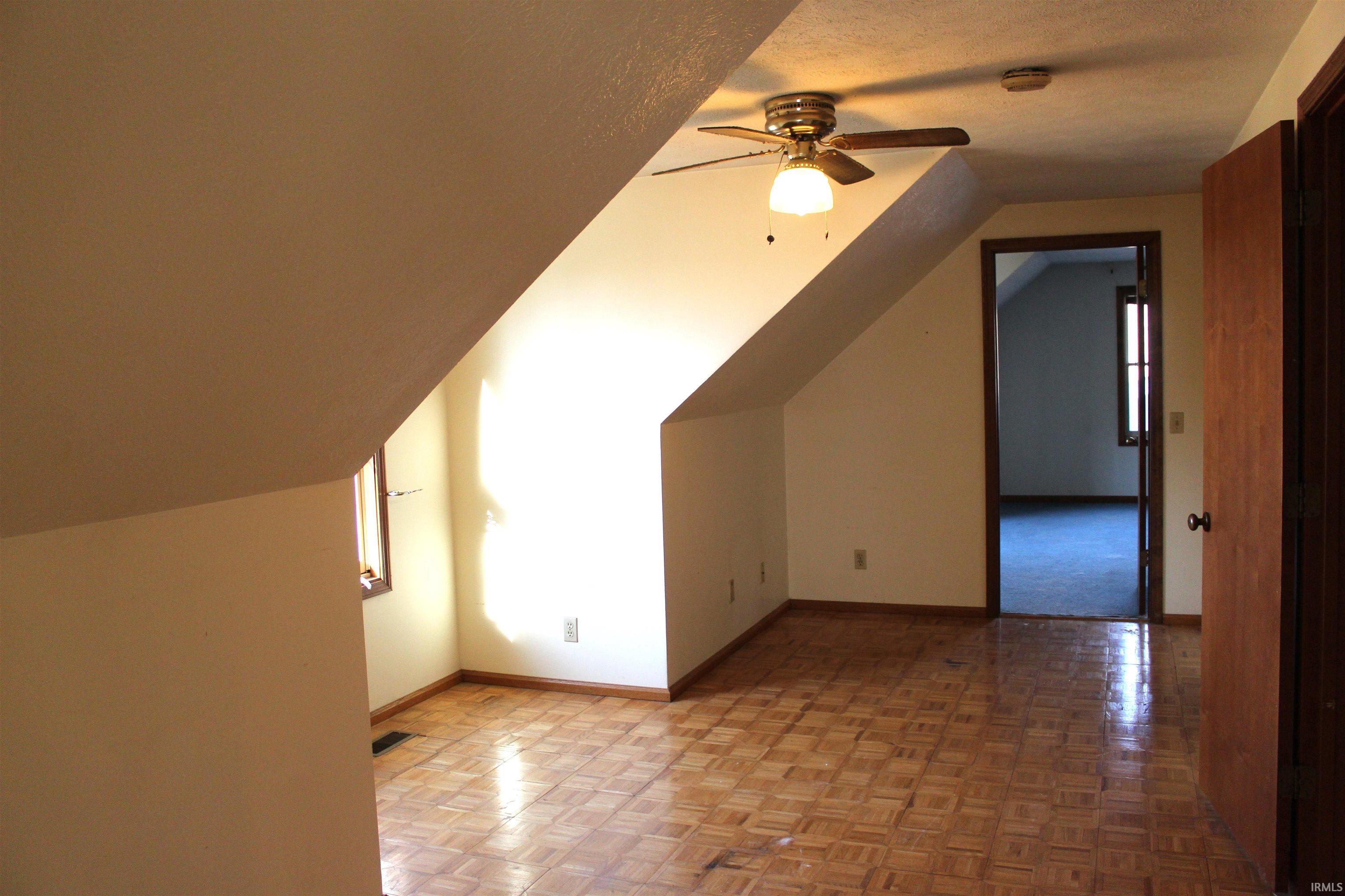 Photo 24 of 880 W Mashie Court