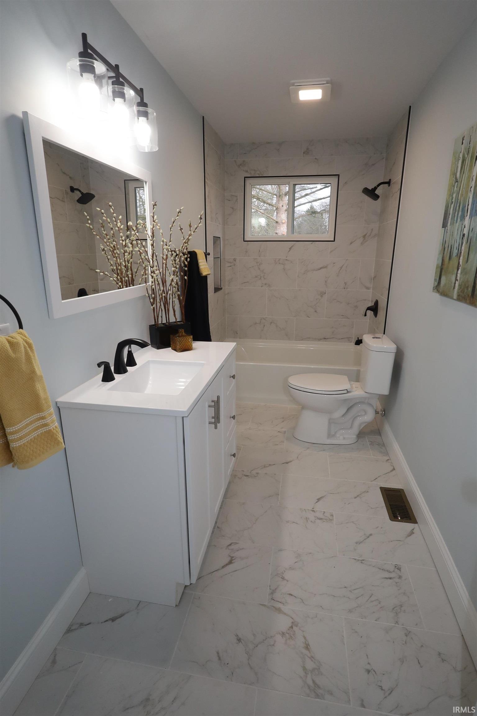 Photo 13 of 2325 Elyetta Street