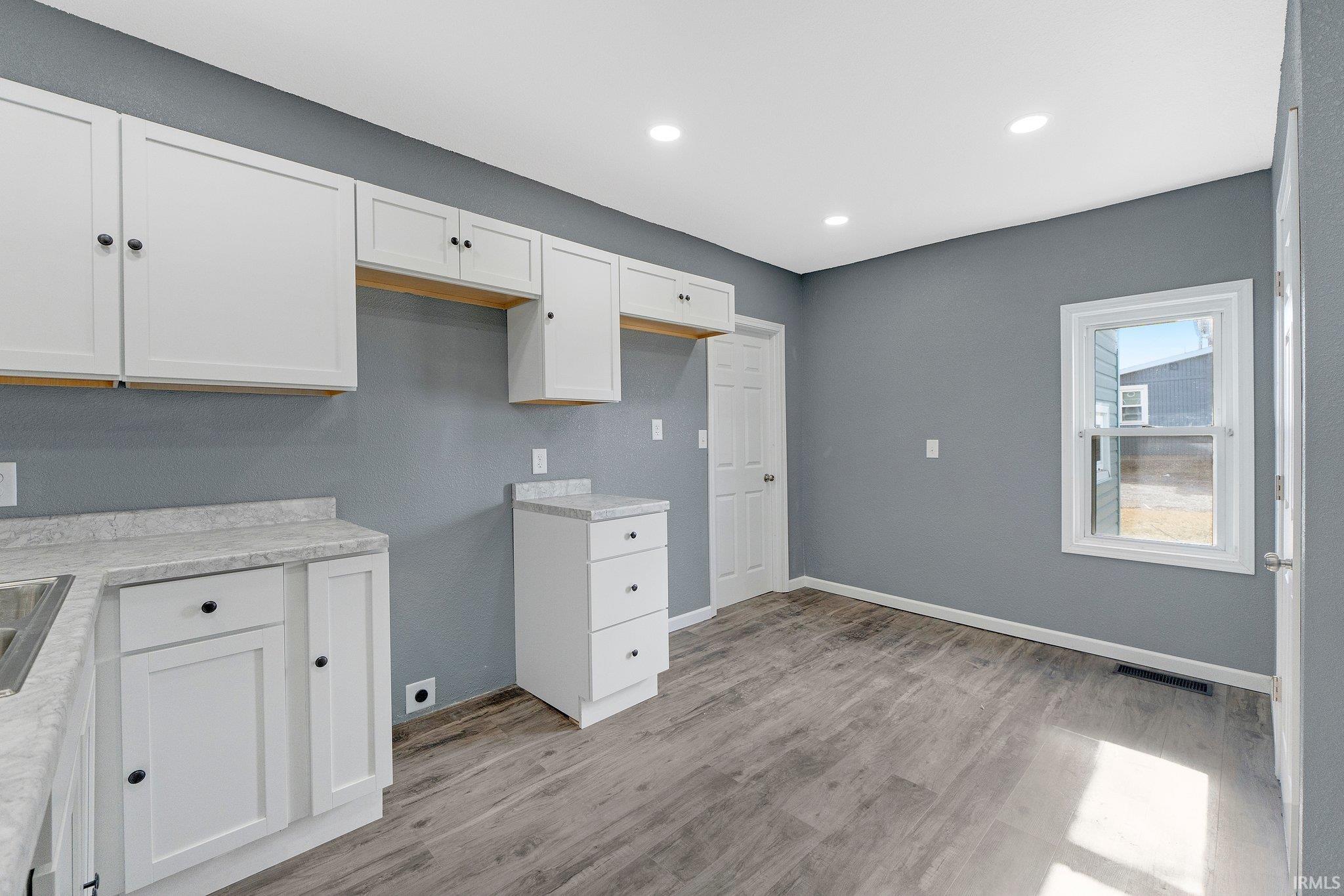 Photo 11 of 7861 N 900 W