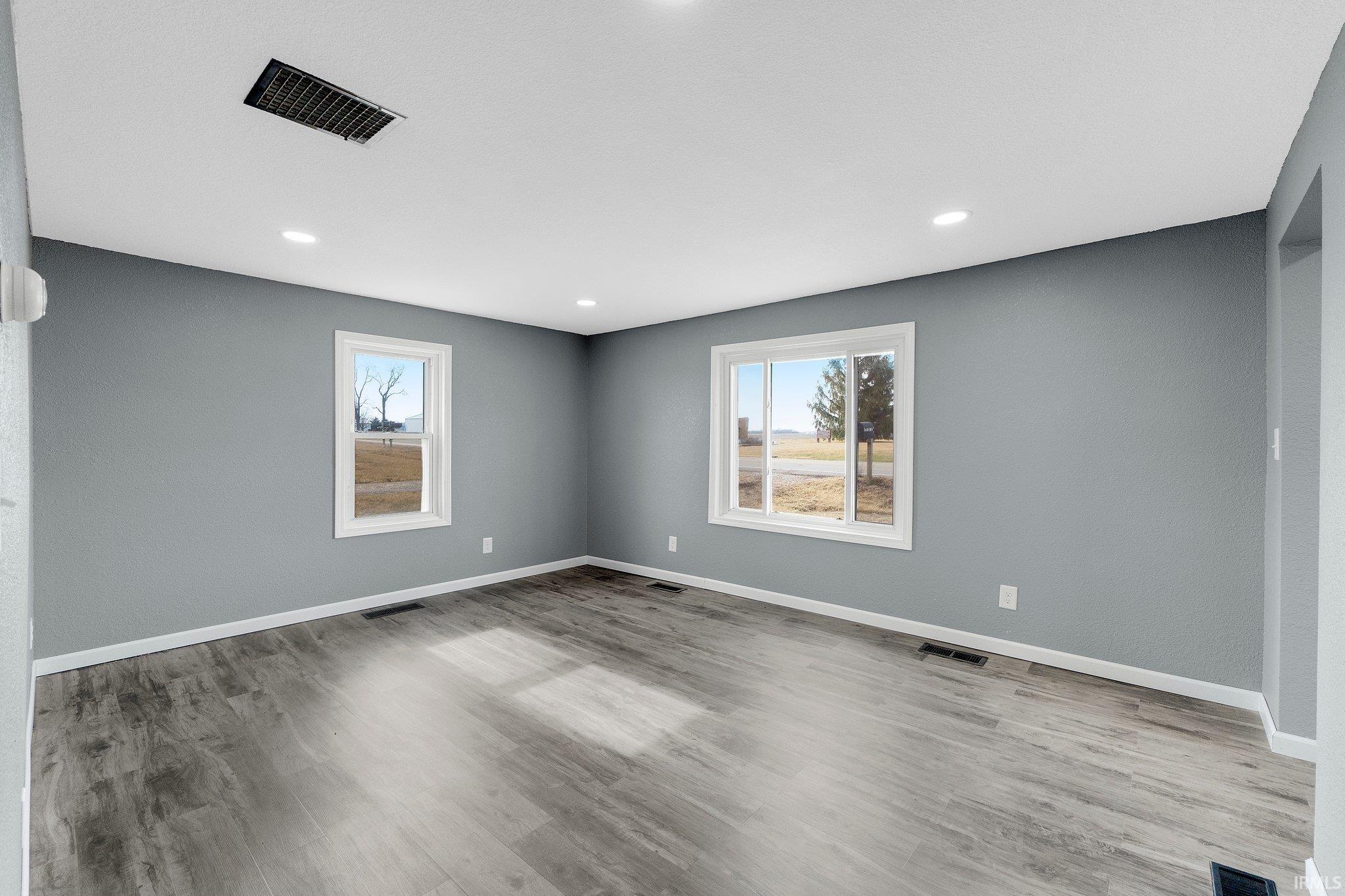 Photo 13 of 7861 N 900 W