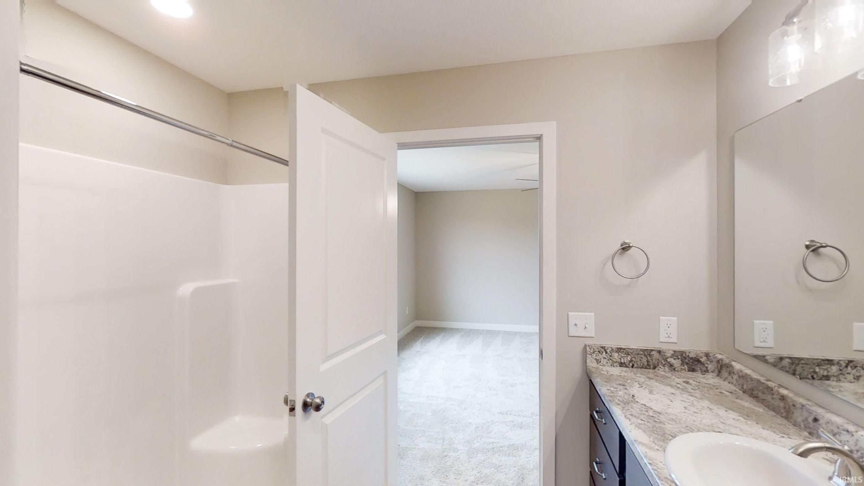 Photo 21 of 1032 S St Rd 205