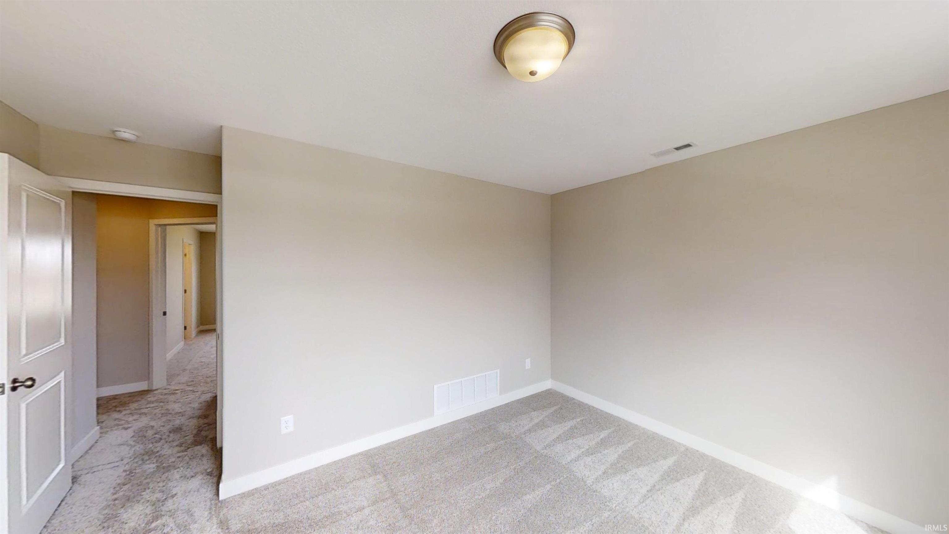 Photo 23 of 1032 S St Rd 205