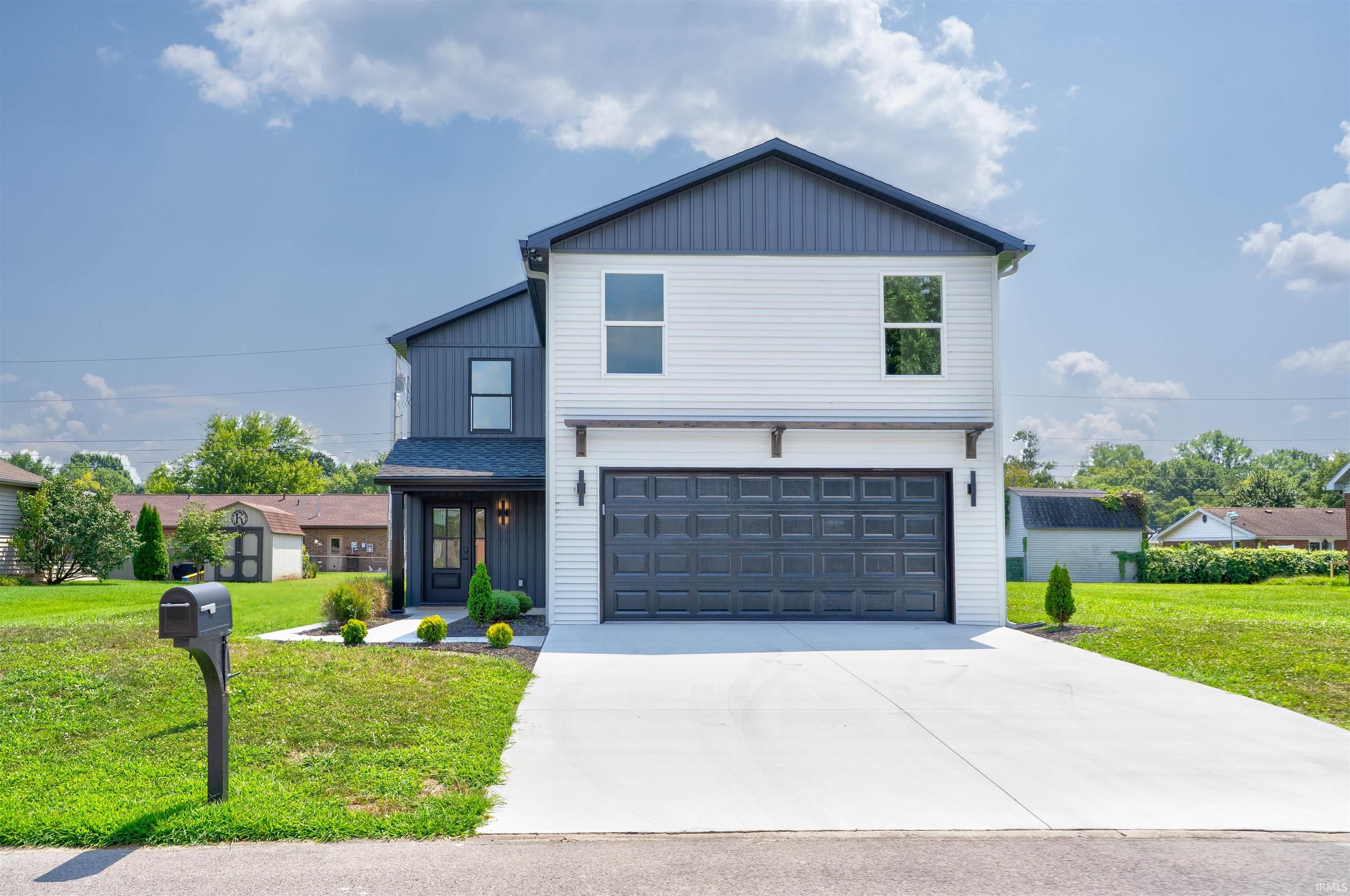 Homes for sale in Mount Vernon, IN | 1310 Mockingbird Ln, Mount Vernon, IN 47620 | MLS# 202504373