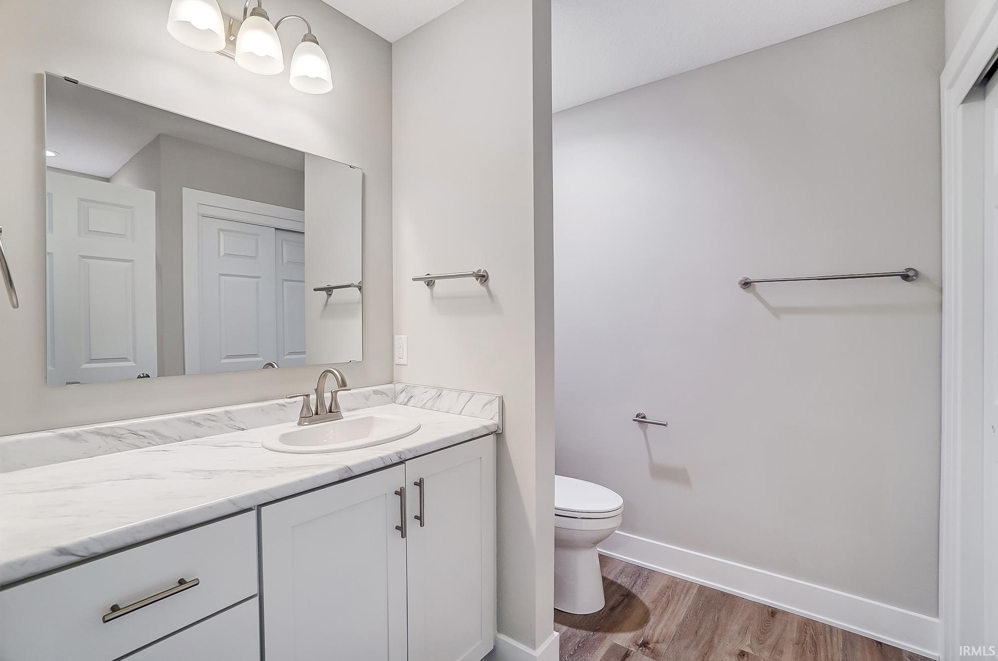 Photo 13 of 1249 Kinsmoor Avenue