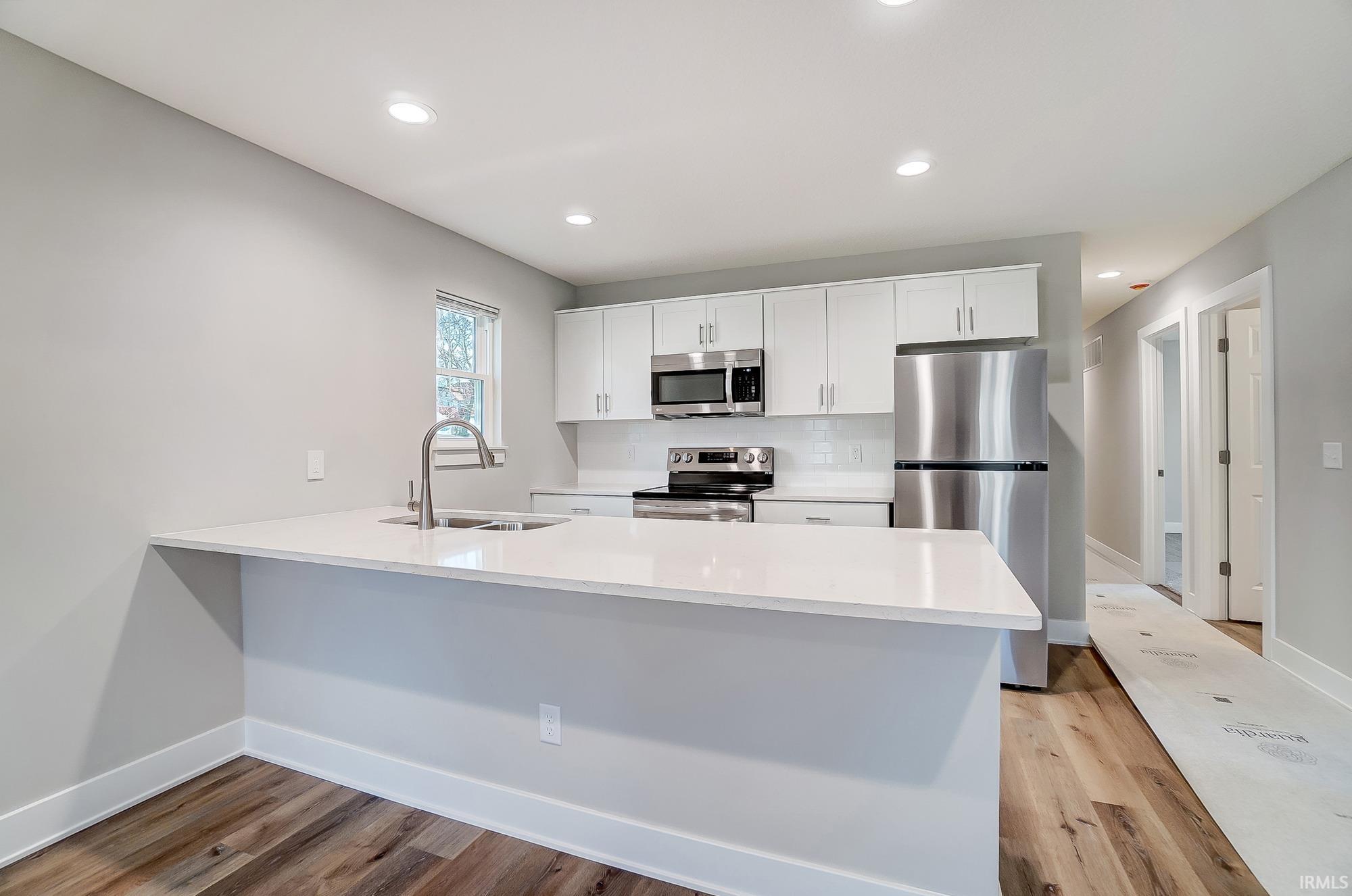 Photo 7 of 1249 Kinsmoor Avenue